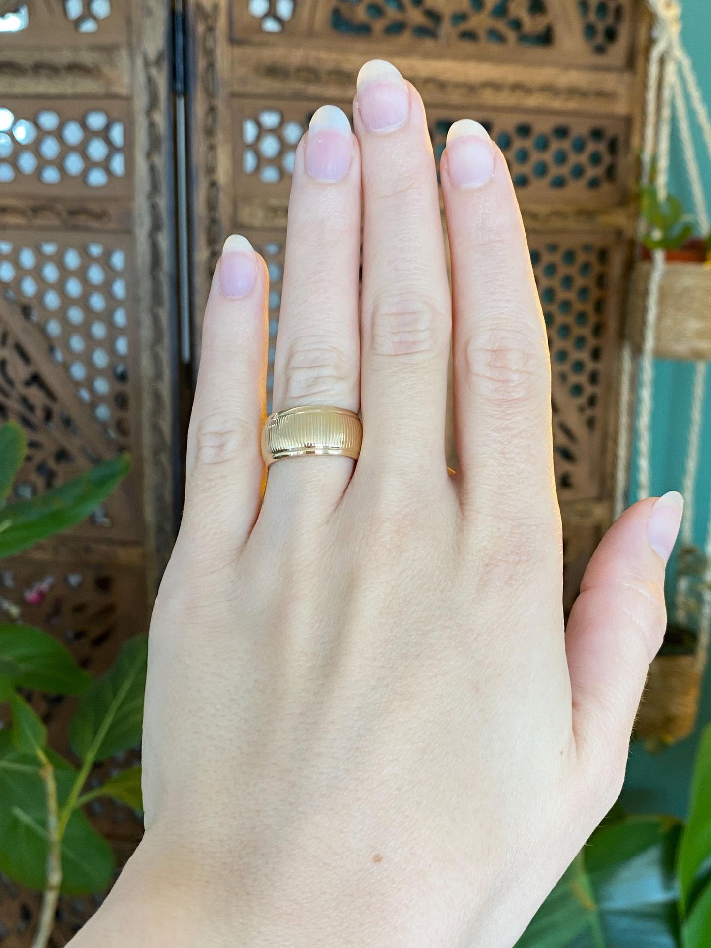 Vintage Solid 14k Yellow Gold Textured Wide Ring Band - Size 6.25