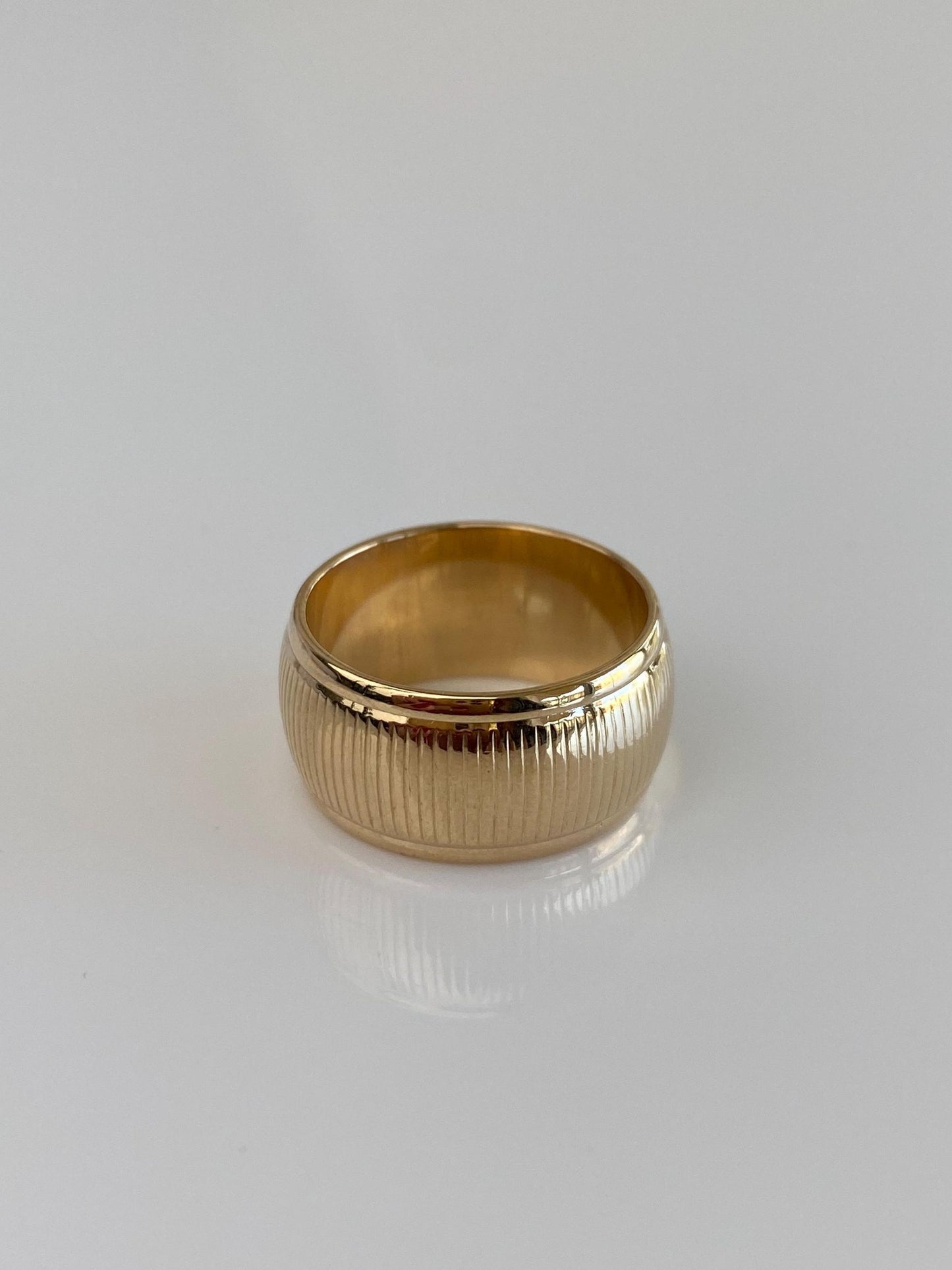 Vintage Solid 14k Yellow Gold Textured Wide Ring Band - Size 6.25