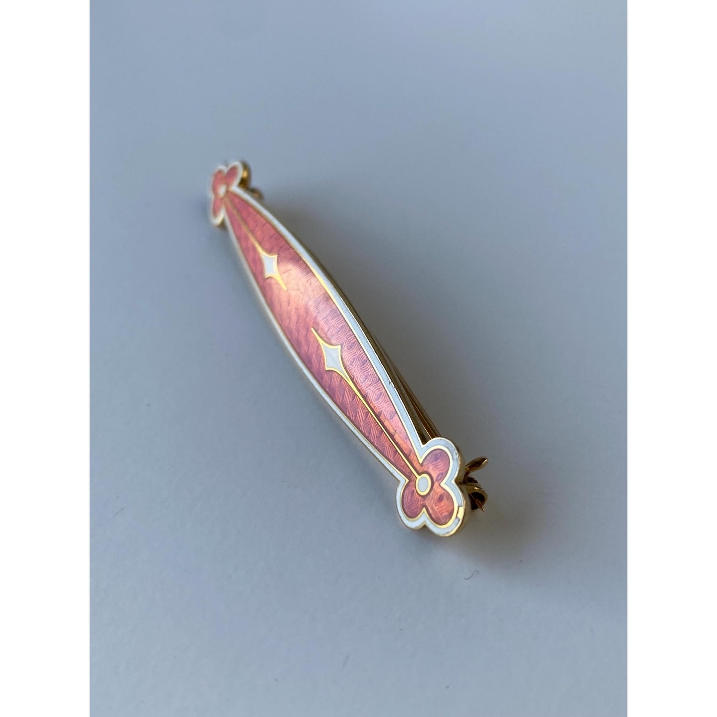Vintage Solid 14k Yellow Gold Pink White Enamel Pin