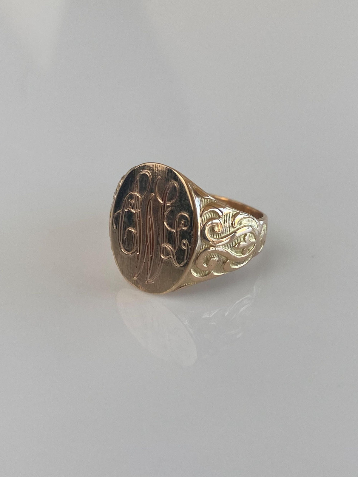 Vintage Solid 10k Rosey Gold Monogram Signet Ring - Size 6.75
