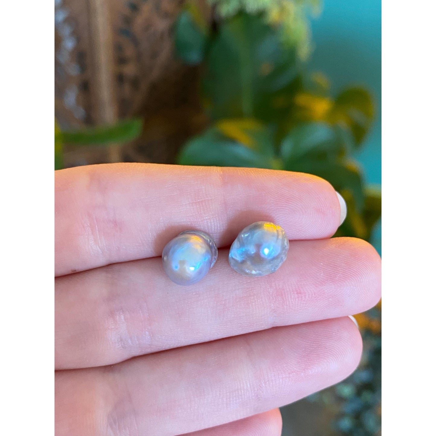 Vintage Solid 14k White Gold Baroque Pearl Stud Earrings