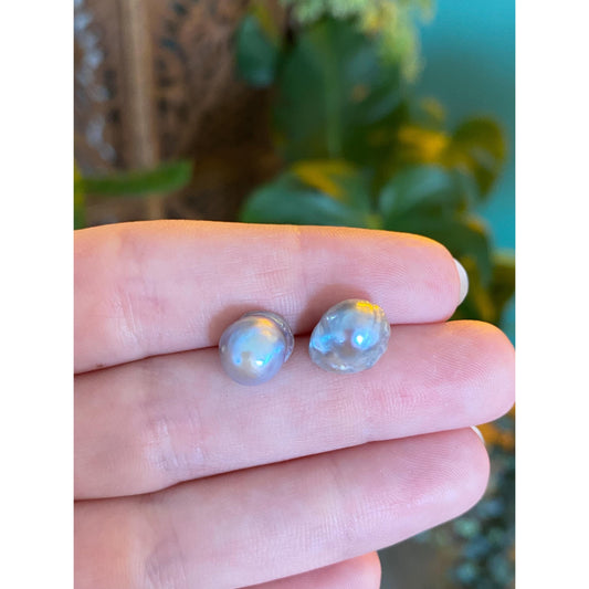 Vintage Solid 14k White Gold Baroque Pearl Stud Earrings