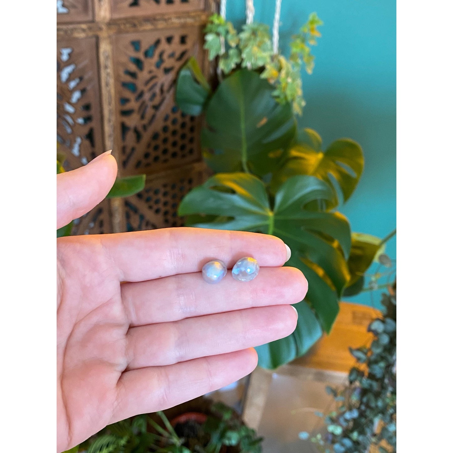 Vintage Solid 14k White Gold Baroque Pearl Stud Earrings