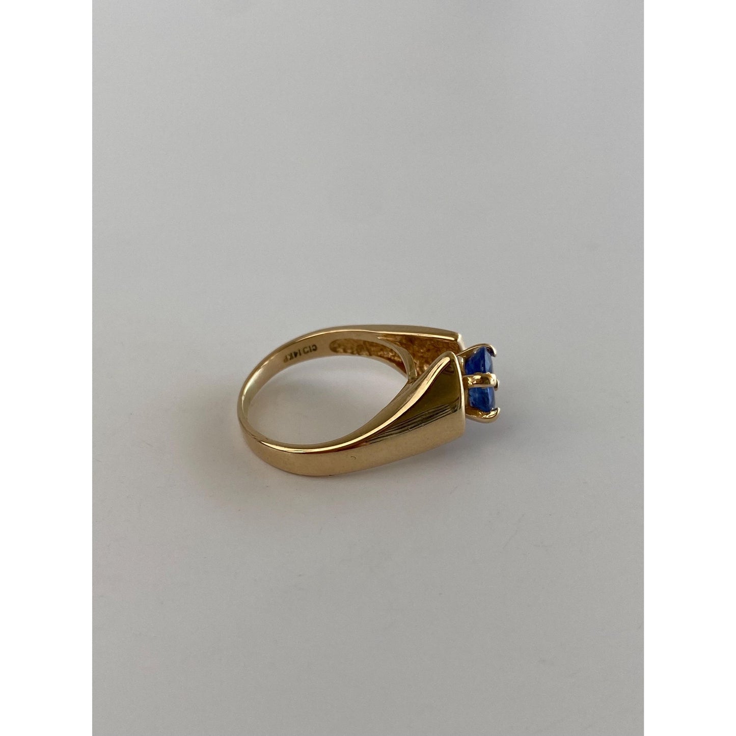 Solid 14k Yellow Gold Light Blue Sapphire Ring - Size 4.5