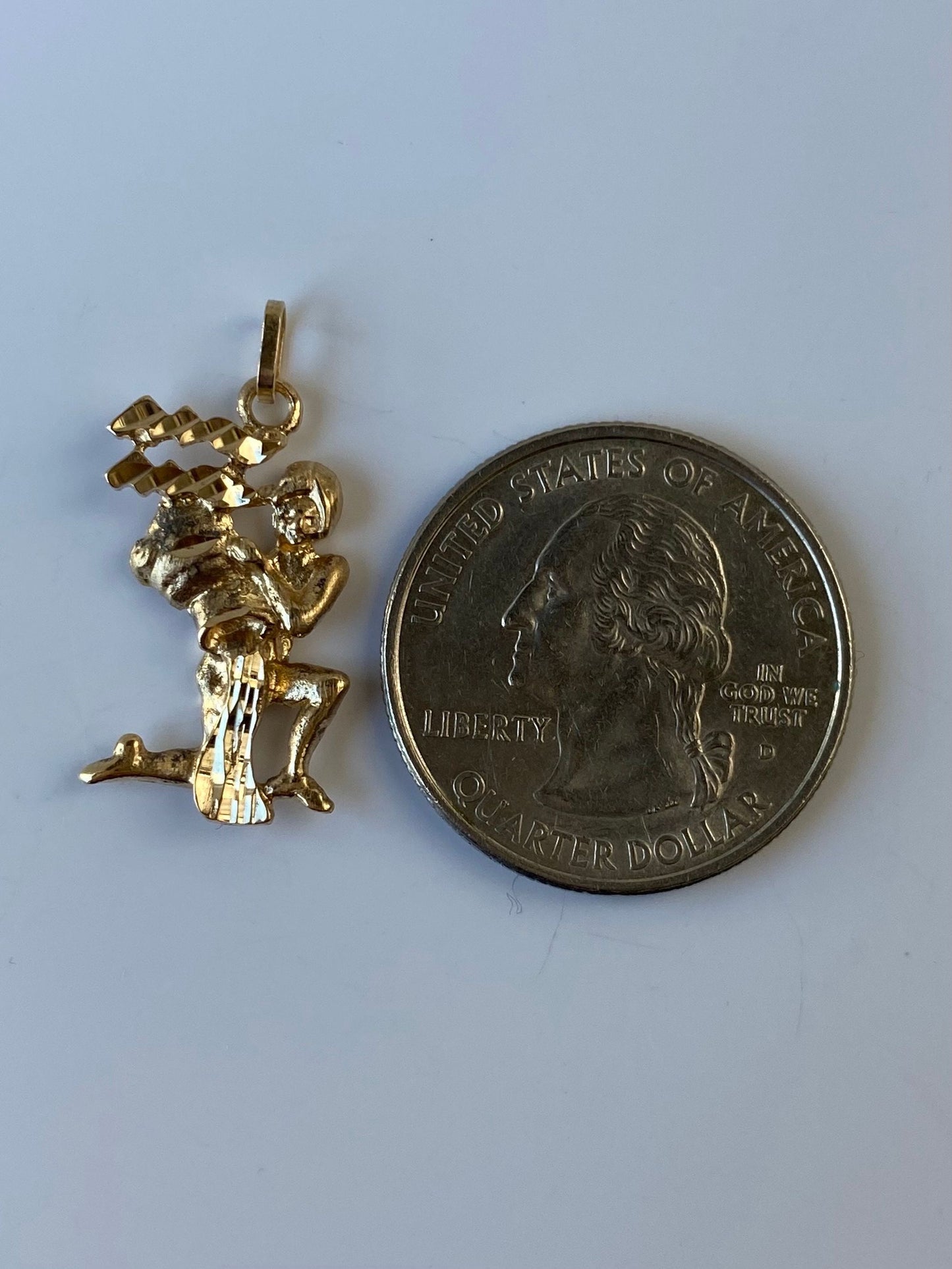 Vintage Solid 14k Yellow Gold Zodiac Astrology Aquarius Charm