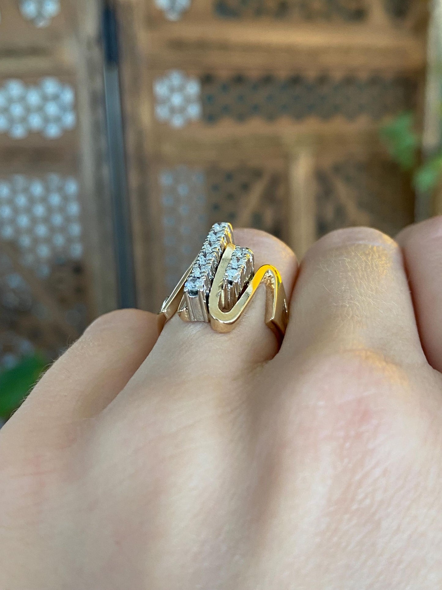 Vintage Solid 14k White & Yellow Gold Diamonds Lifeline Ring - Size 5.25