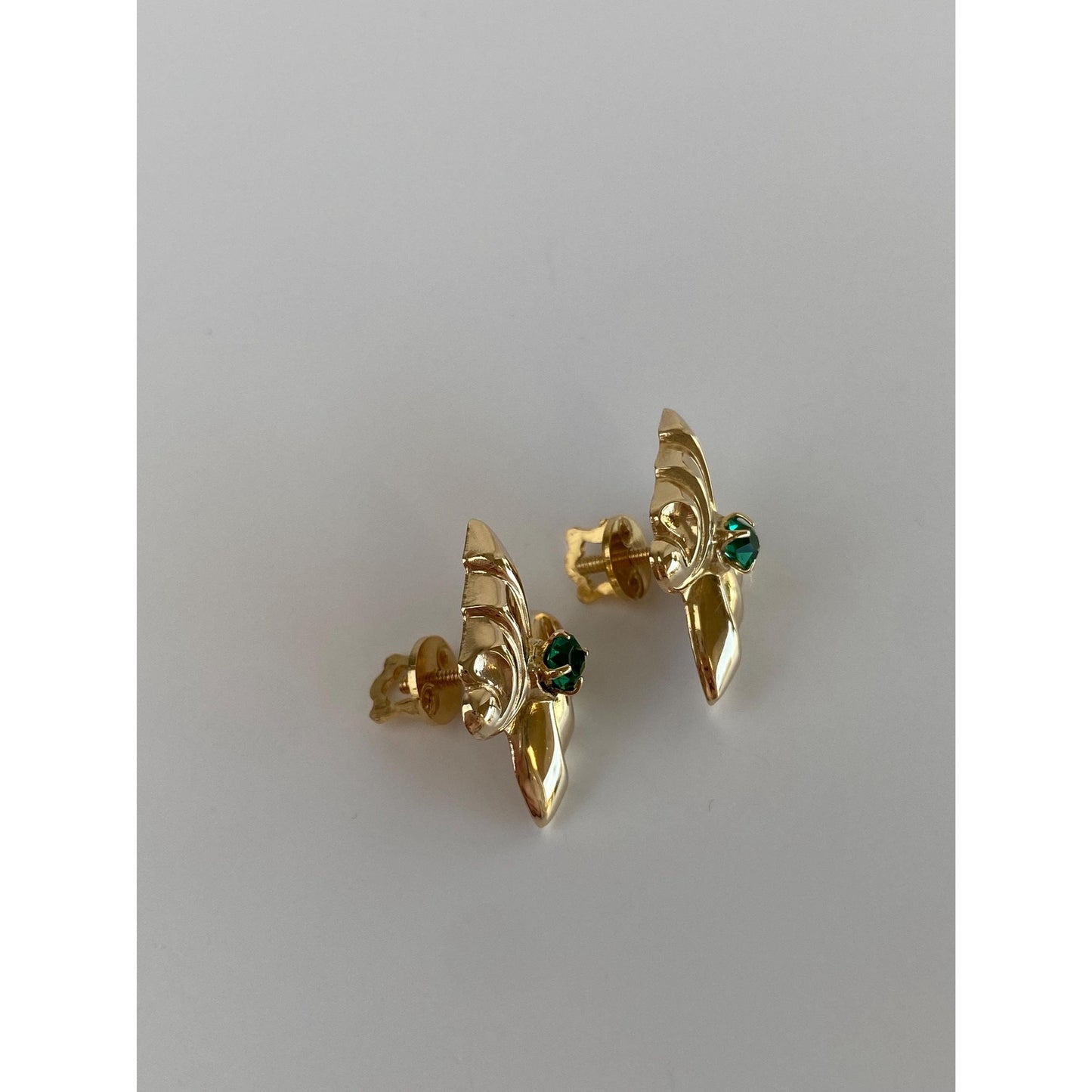 Vintage Solid 10k Yellow Gold Green Cubic Zirconia Design Stud Earrings