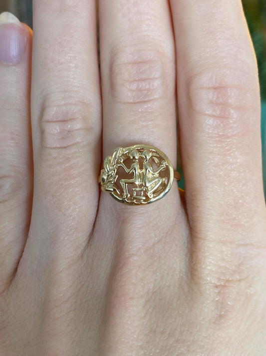 Vintage Solid 14k Yellow Gold Gemini Zodiac Ring - Size 6.75