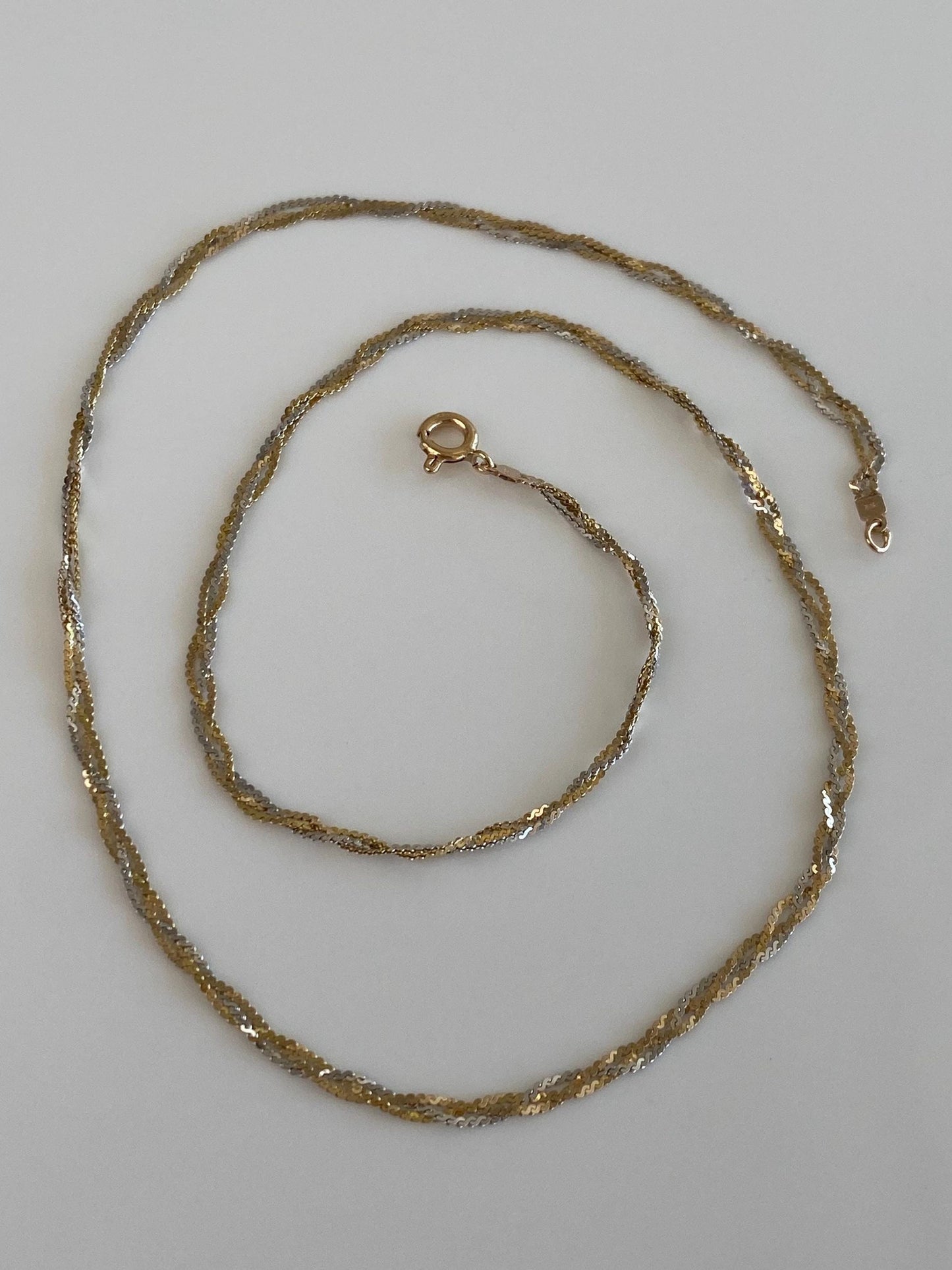Vintage Solid 14k Tri Tone Braided Serpentine Chain Necklace - 17.75 inches
