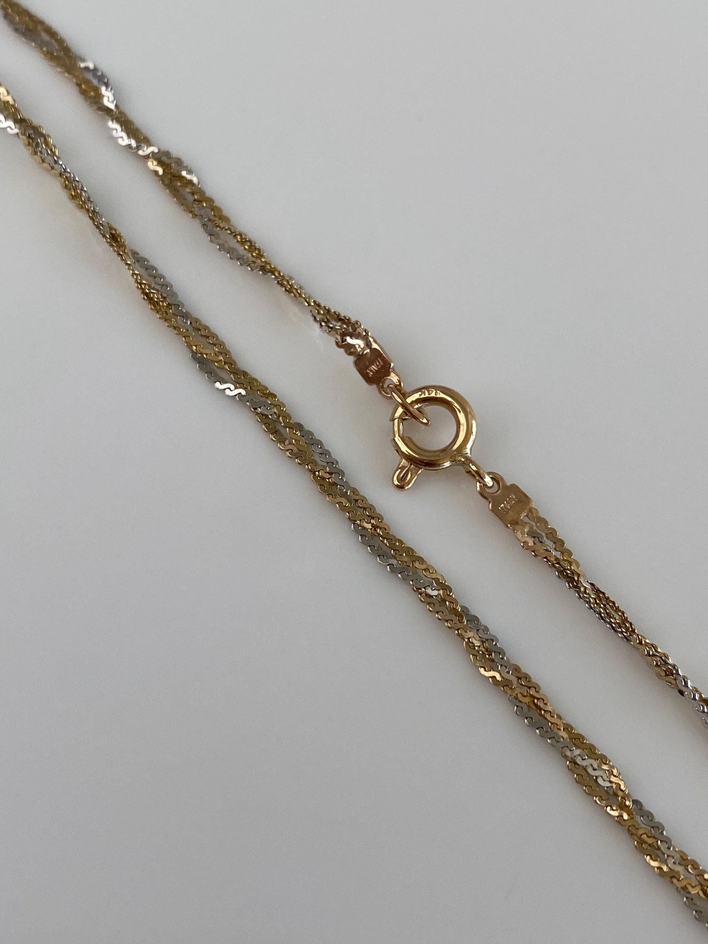 Vintage Solid 14k Tri Tone Braided Serpentine Chain Necklace - 17.75 inches