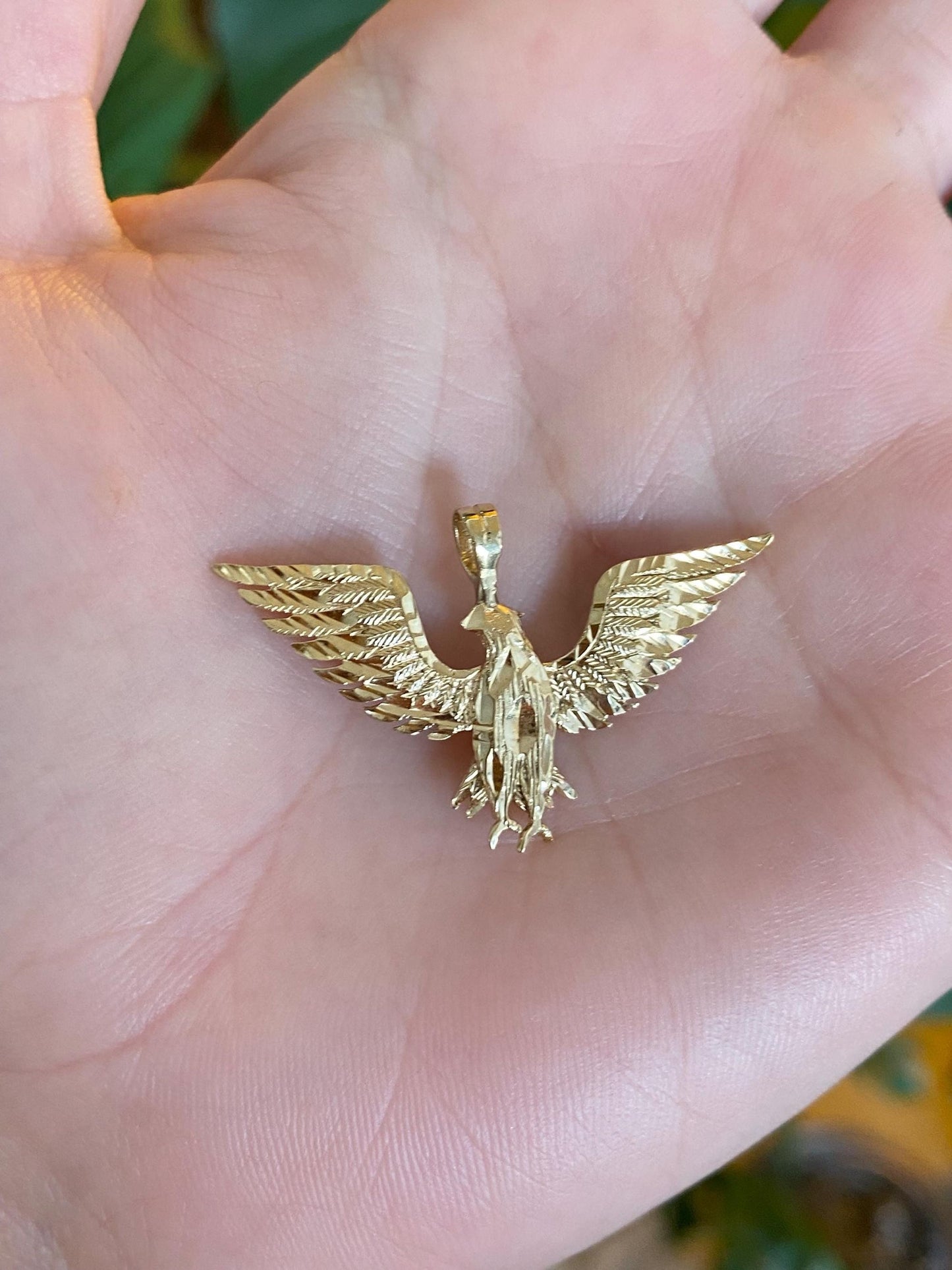 Vintage Solid 14k Yellow Gold Diamond Cut Eagle Charm
