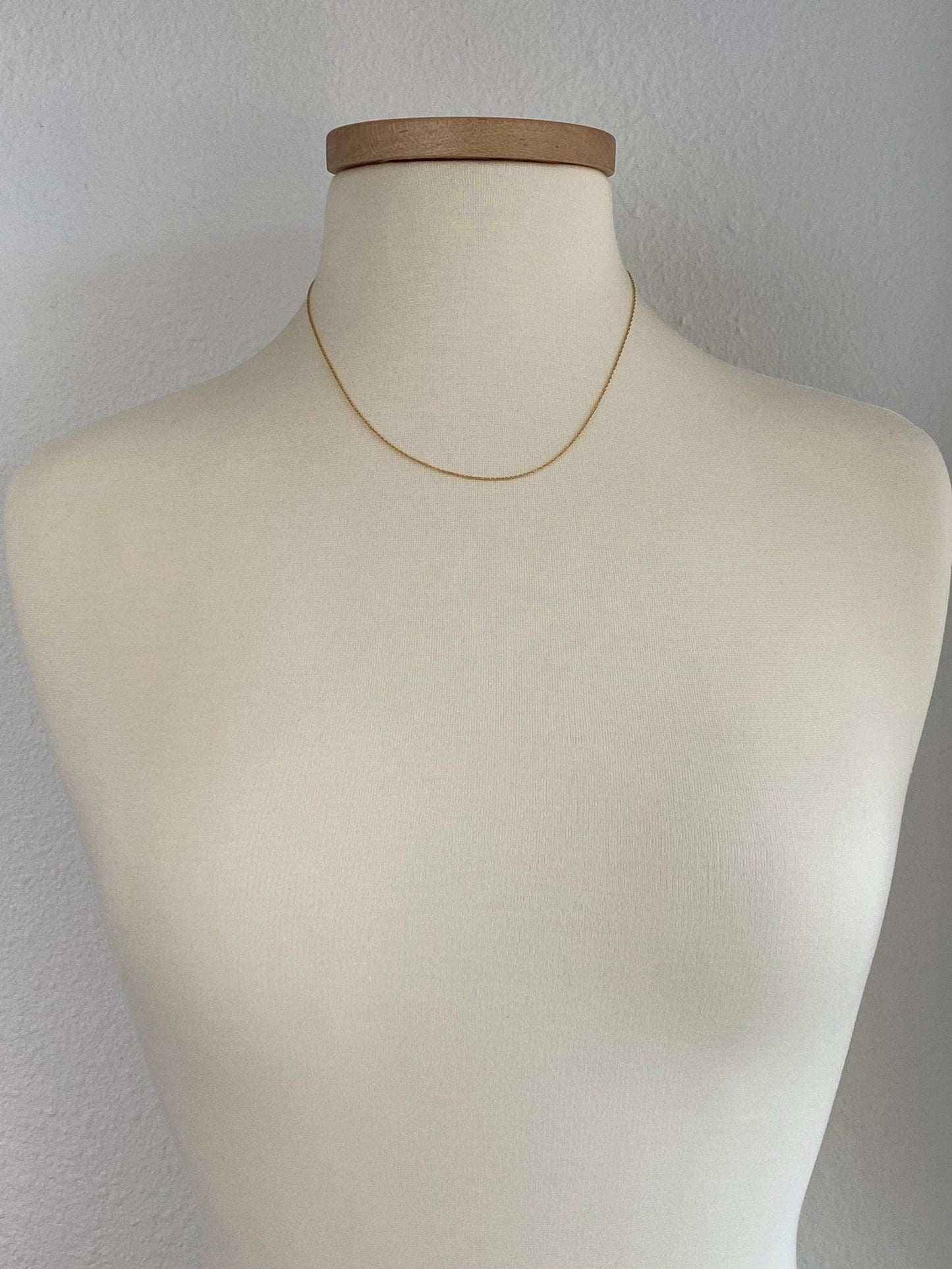 Vintage Solid 14k Yellow Gold Dainty Chain Necklace - 18 inches