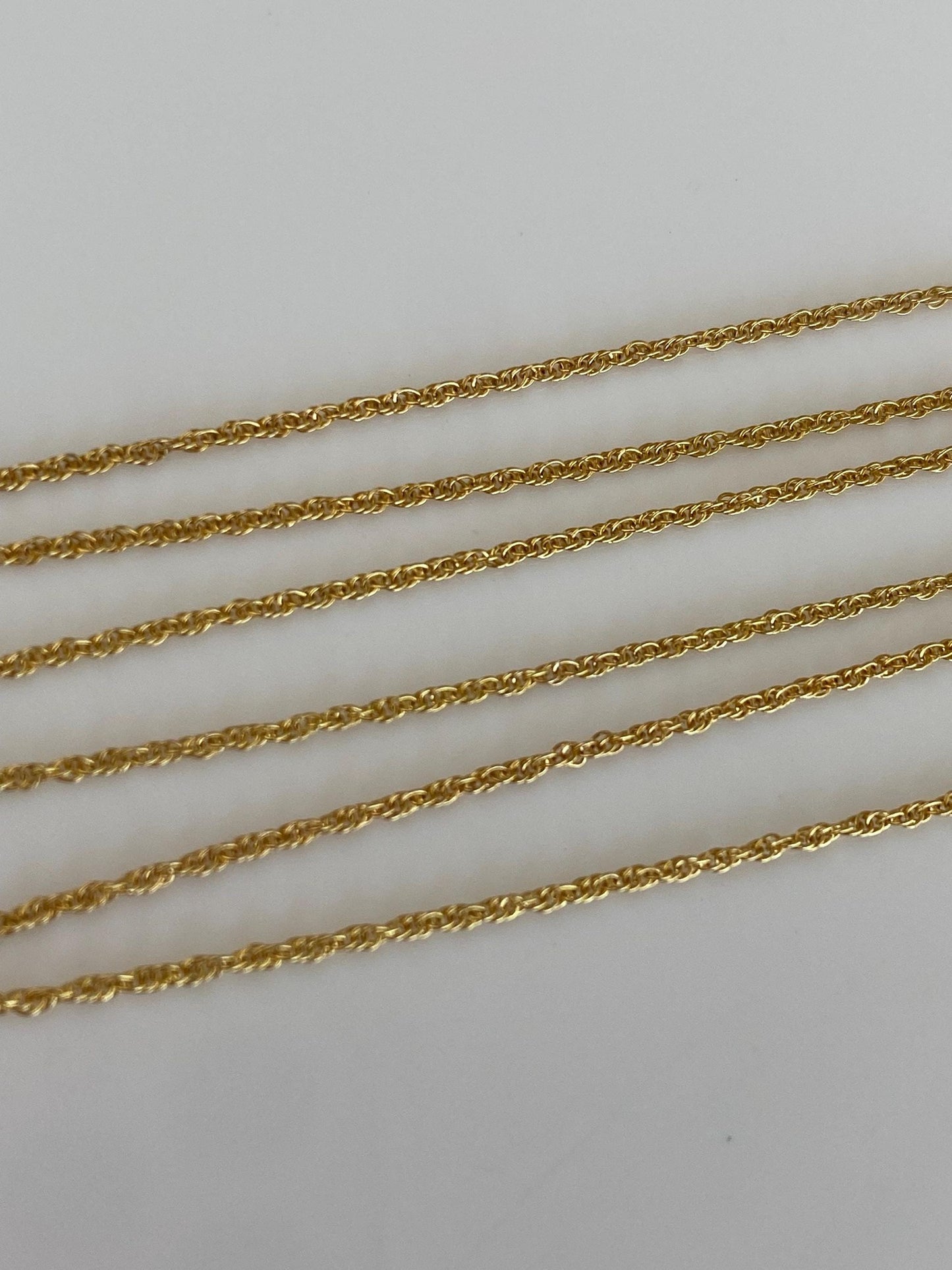 Vintage Solid 14k Yellow Gold Dainty Chain Necklace - 18 inches