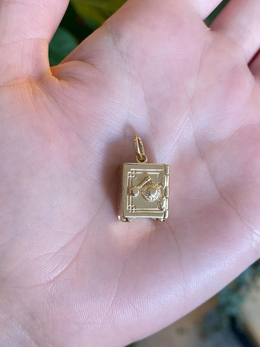 Vintage Solid 14k Yellow Gold Articulated Safe Charm