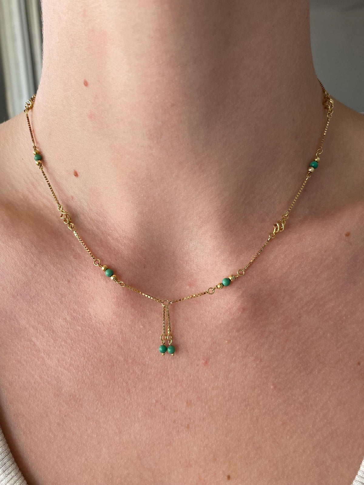 Vintage Solid 14k Yellow Gold Green Bead Ball Spiral Link Box Chain Necklace - 16 inches