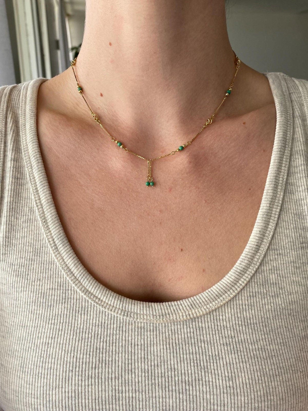 Vintage Solid 14k Yellow Gold Green Bead Ball Spiral Link Box Chain Necklace - 16 inches