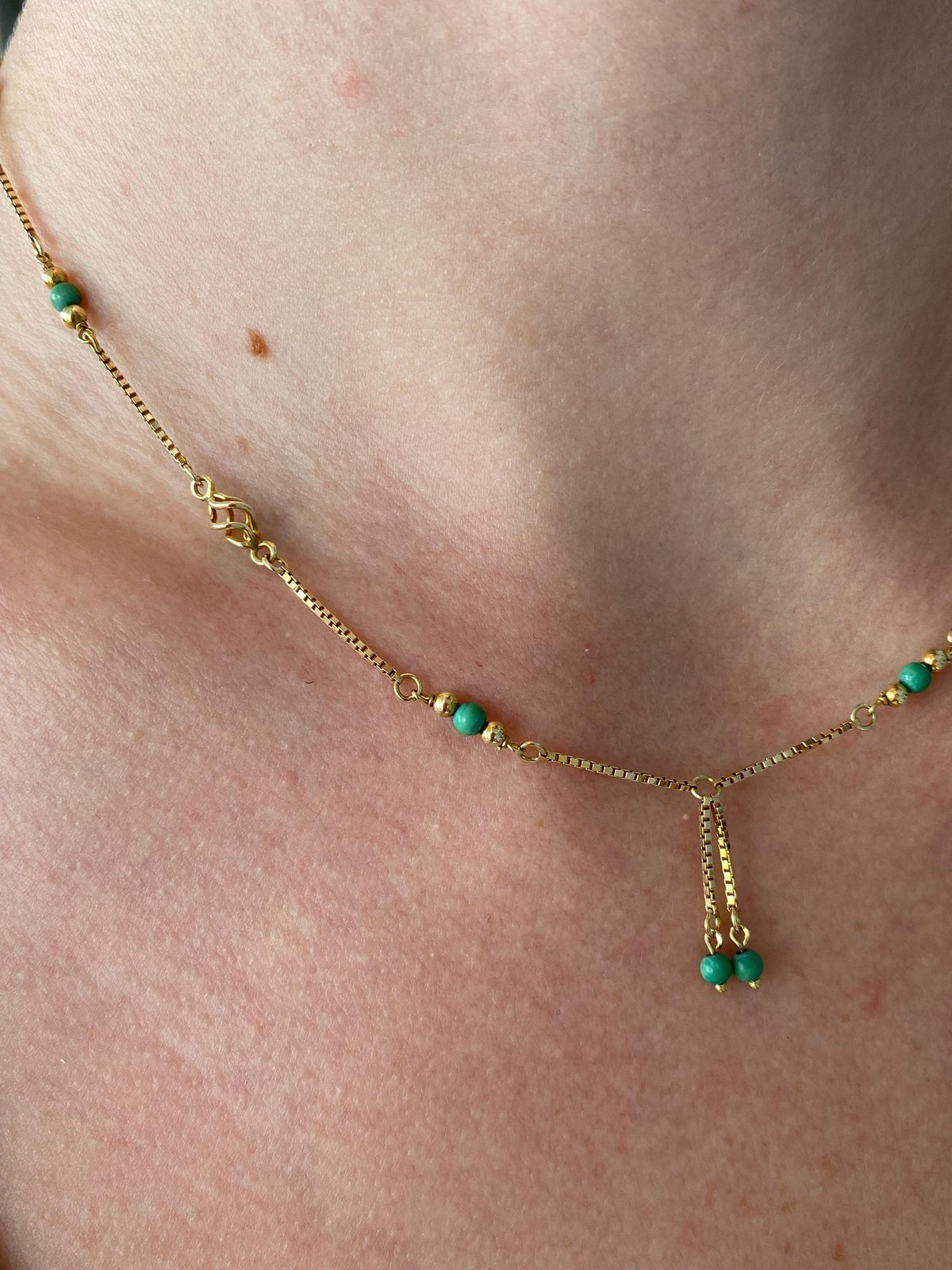 Vintage Solid 14k Yellow Gold Green Bead Ball Spiral Link Box Chain Necklace - 16 inches