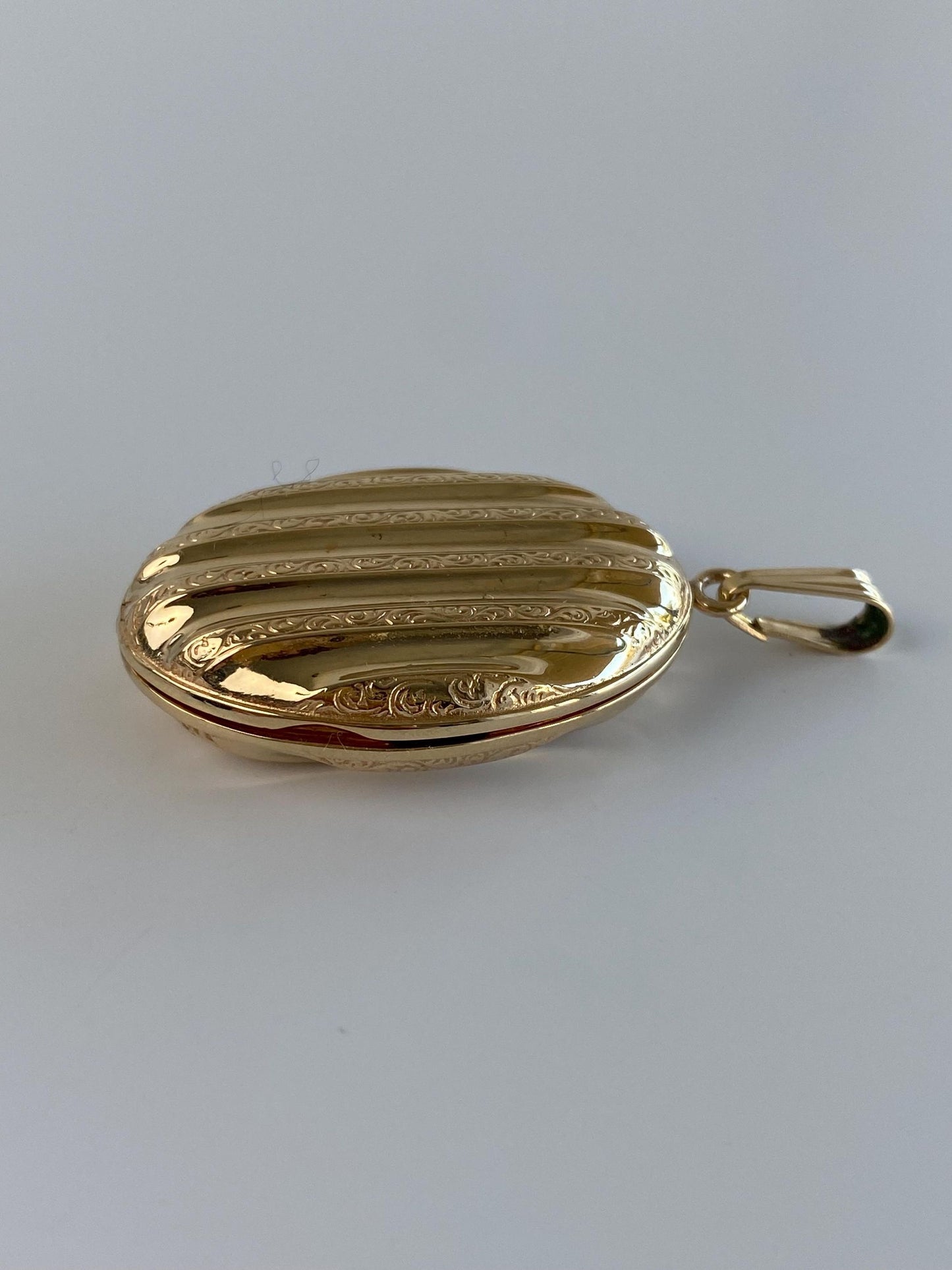 Vintage Solid 14k Yellow Gold Lined Texture Large Locket Charm