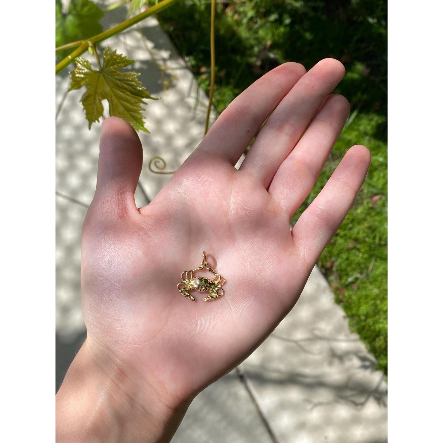 Vintage Solid 14k Yellow Gold Crab Charm