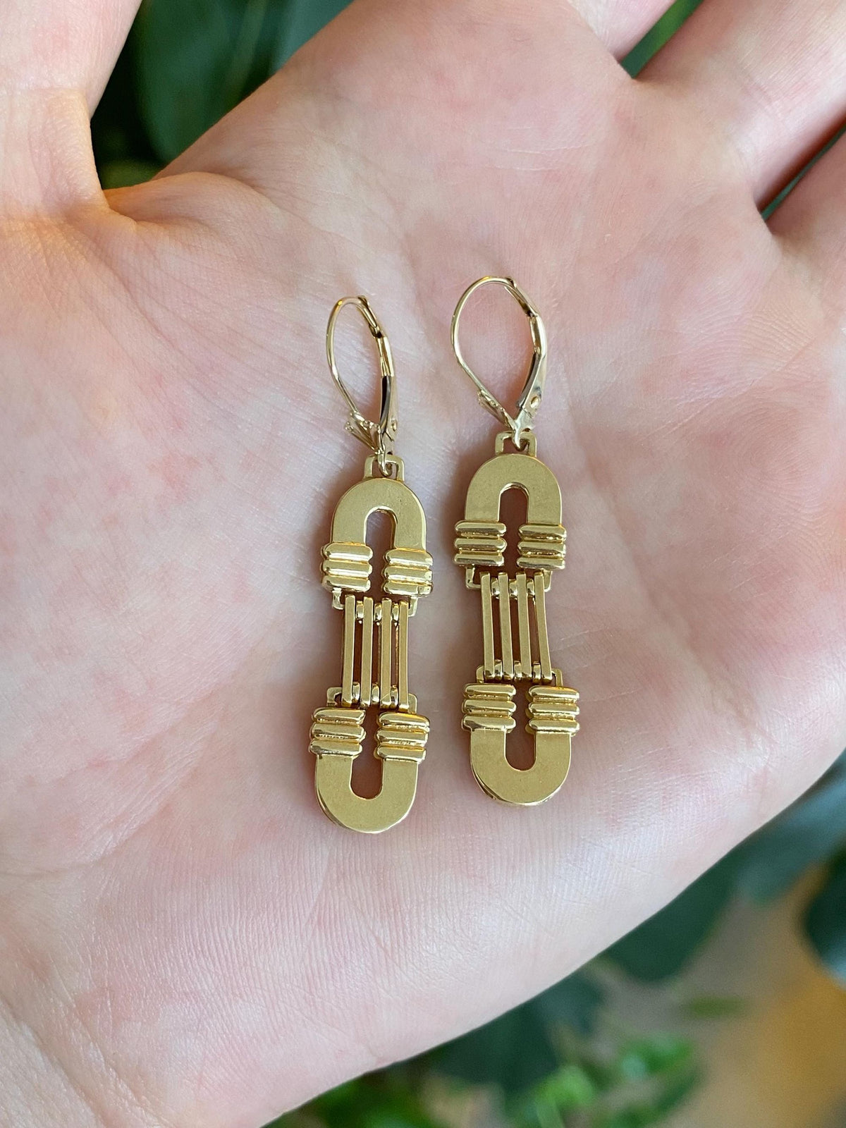 Vintage Solid 14k Yellow Gold Arc Design Dangle Earrings