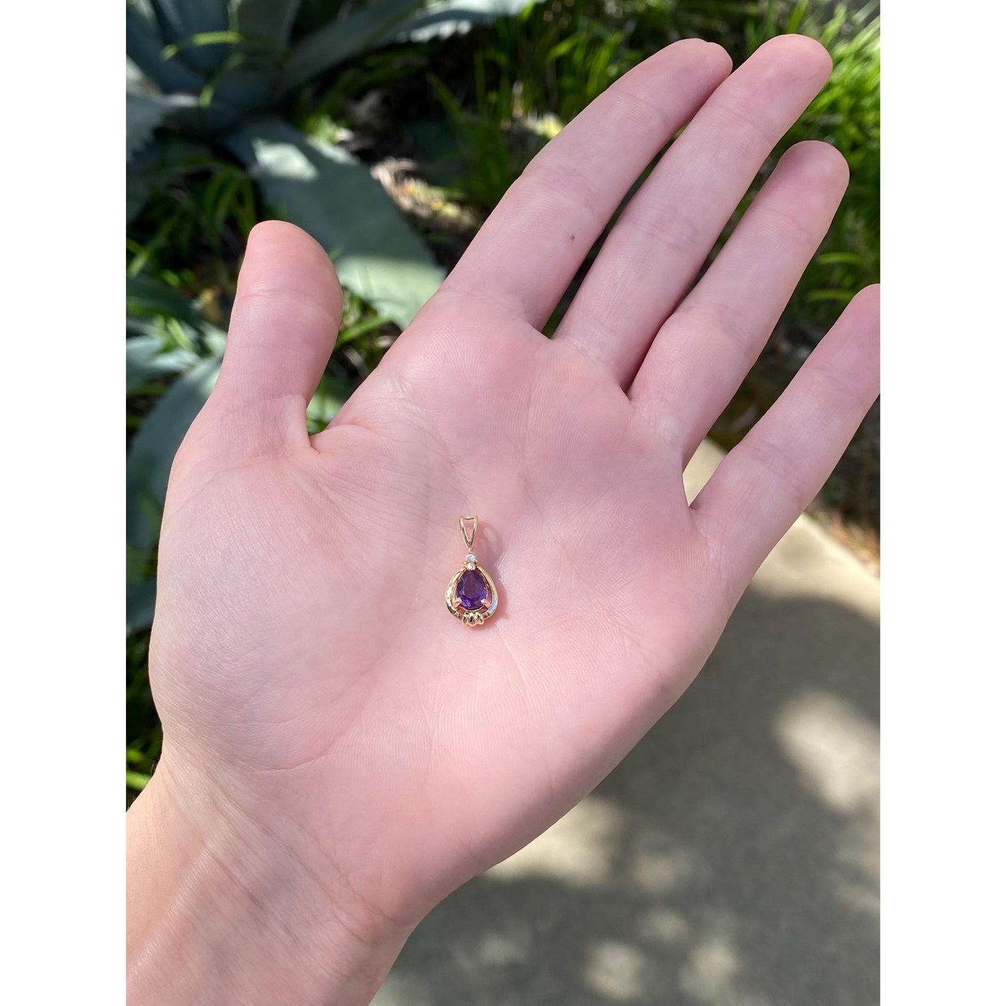 Vintage Solid 14k Yellow Gold Diamond Amethyst Charm