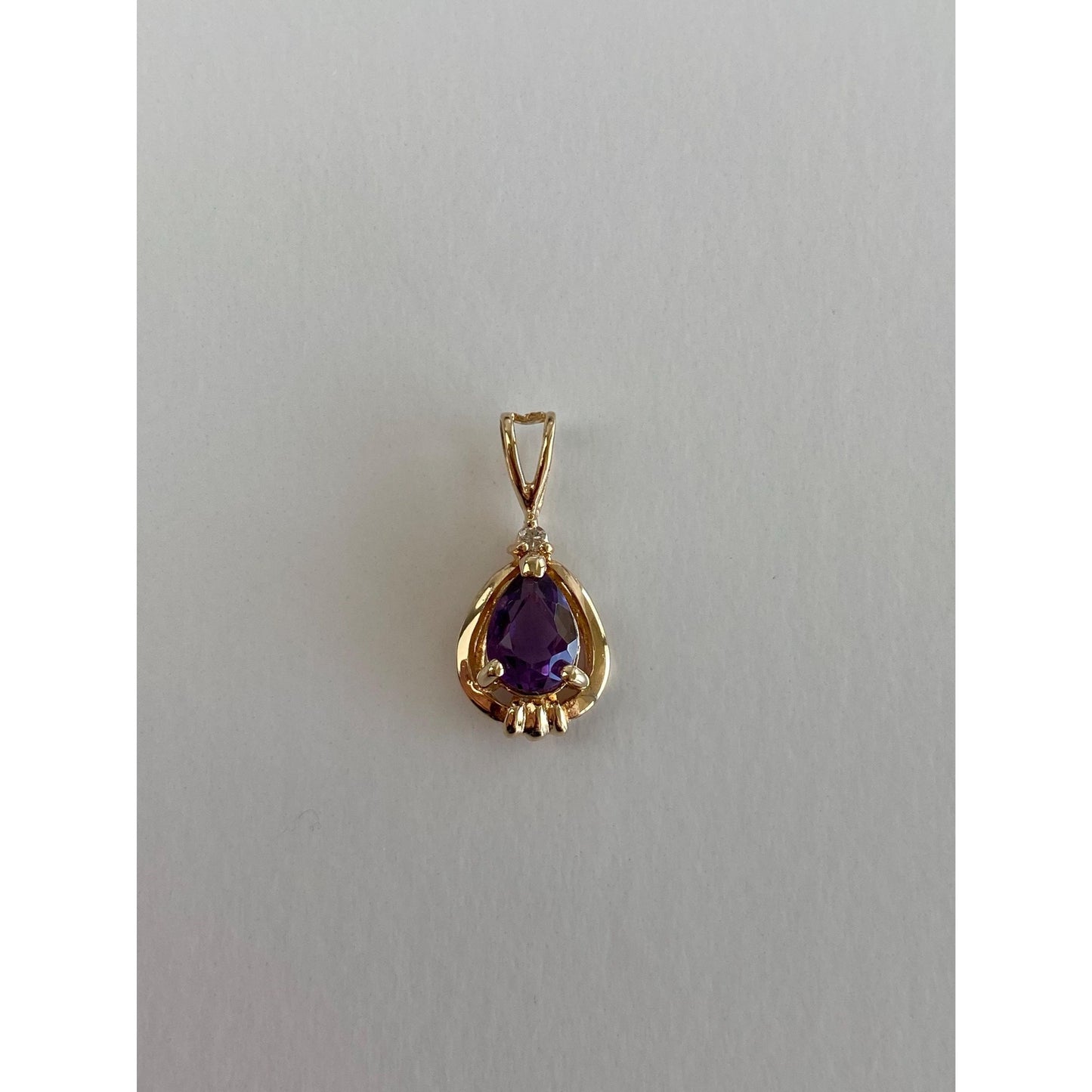 Vintage Solid 14k Yellow Gold Diamond Amethyst Charm