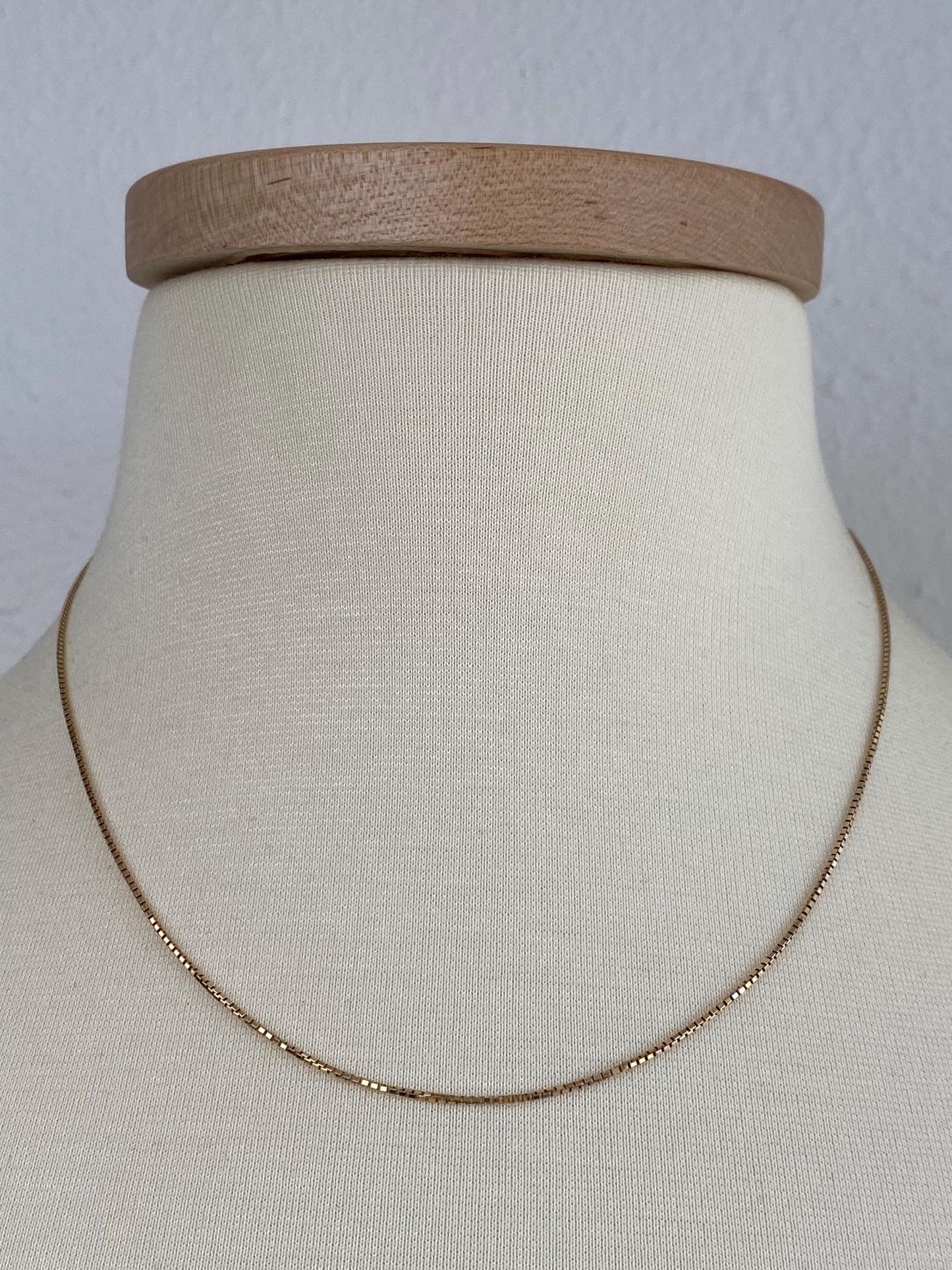 Vintage Solid 14k Yellow Gold Box Chain Necklace - 17.75 inches