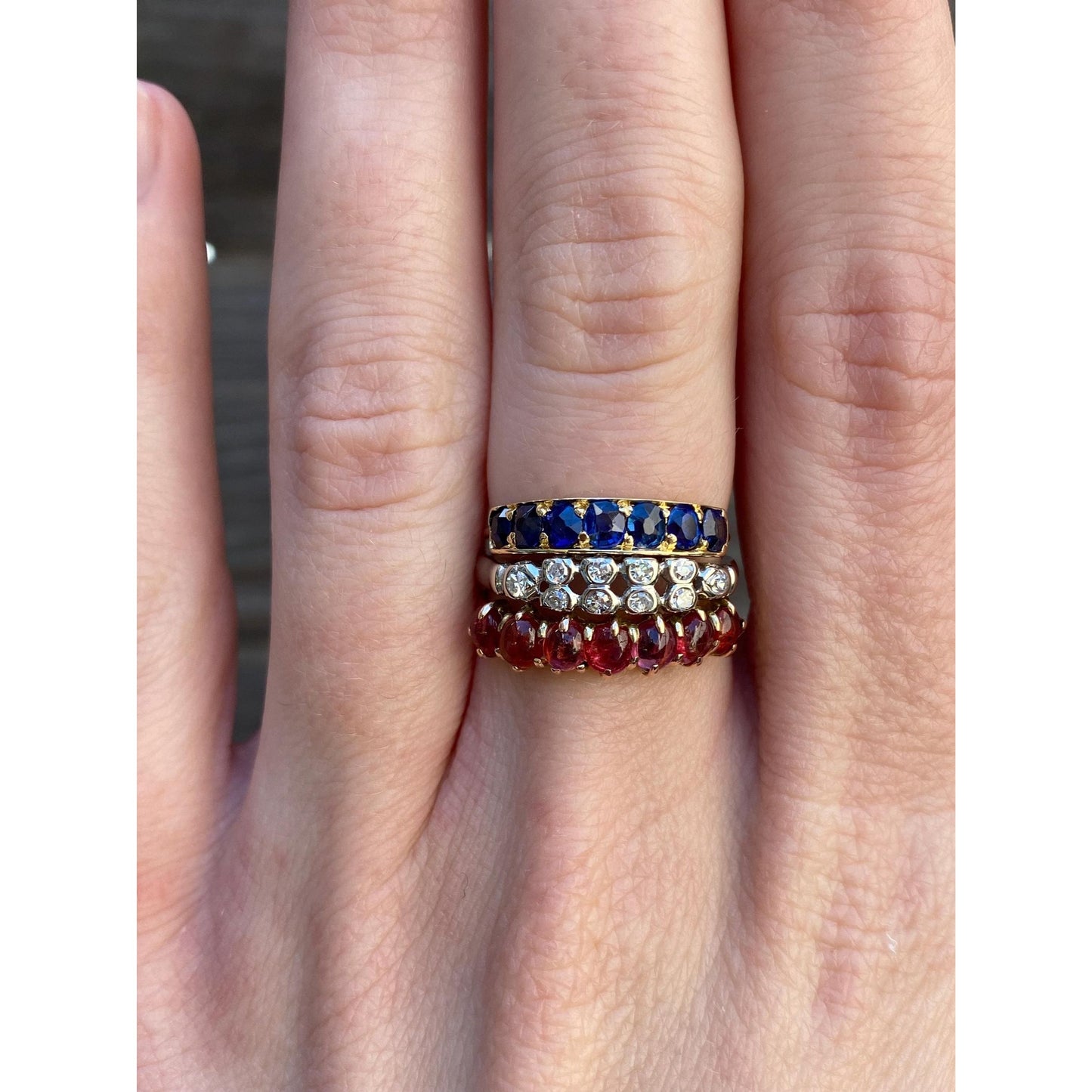 Vintage Solid 14k White & Yellow Gold Red and Blue Spinel Clear Sapphire Ring Band - Size 5.5