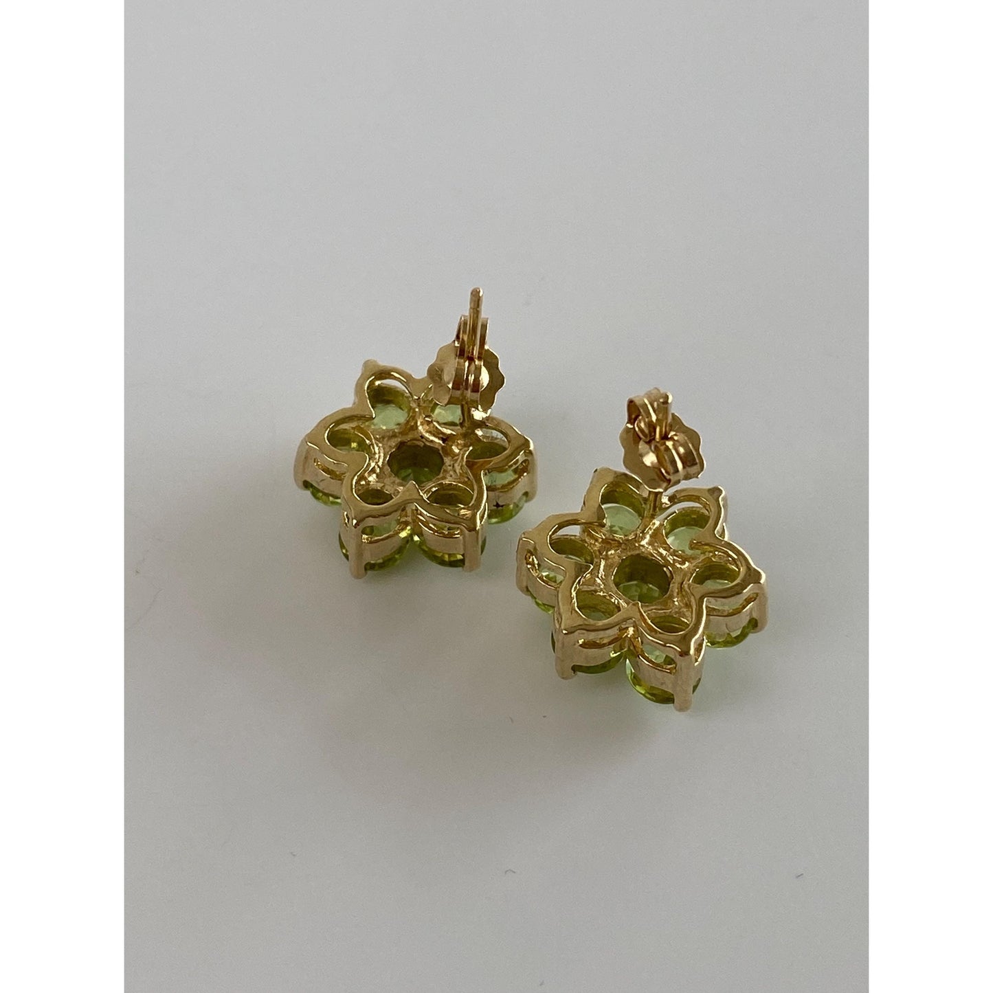 Solid 14k Yellow Gold Peridot Flower Stud Earrings