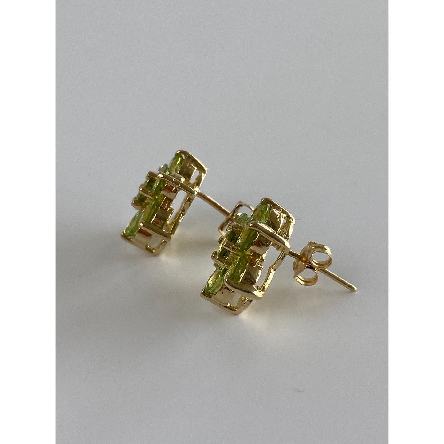 Solid 14k Yellow Gold Peridot Flower Stud Earrings