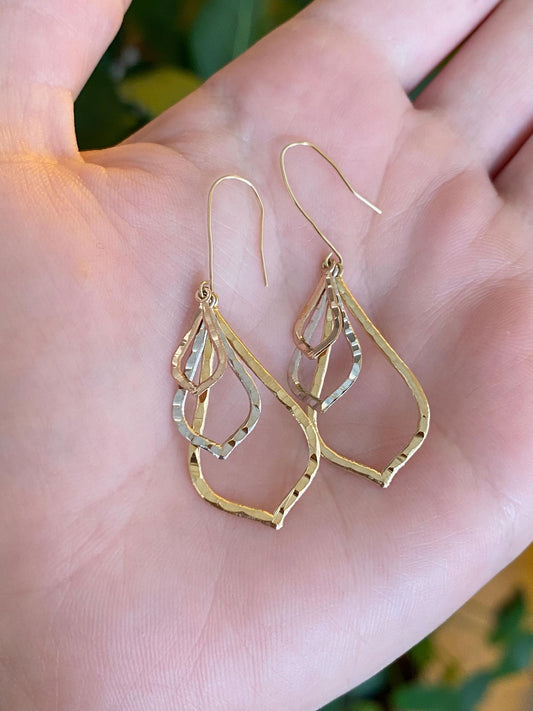 Vintage Solid 14k Tri Tone Gold Textured Dangle Earrings