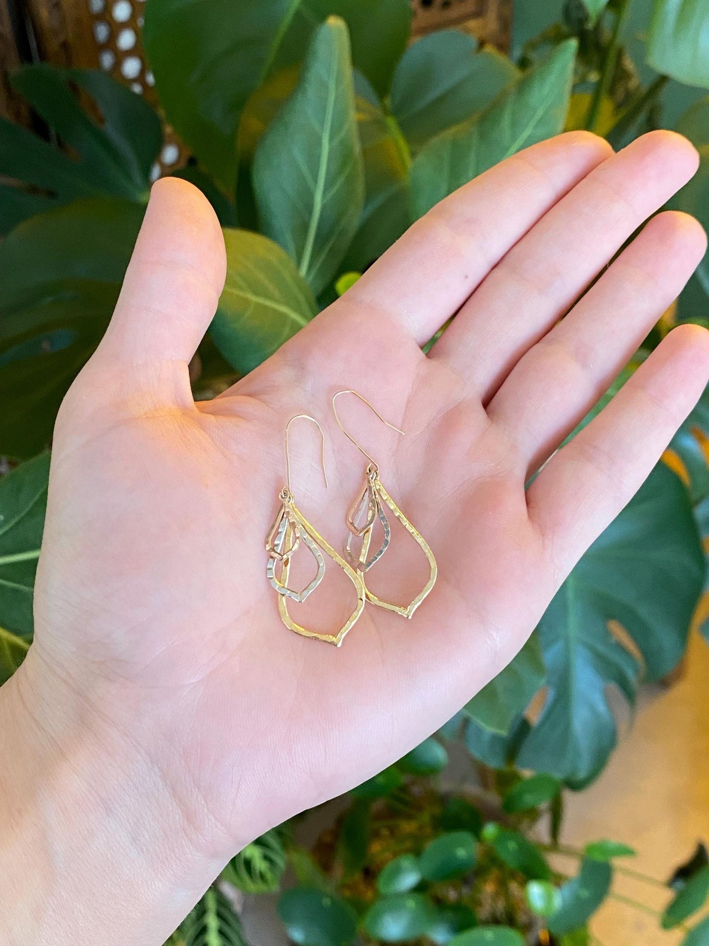 Vintage Solid 14k Tri Tone Gold Textured Dangle Earrings