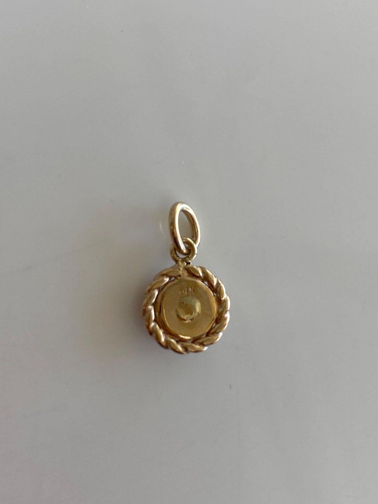 Vintage Solid 14k Yellow Gold Star Sapphire Charm