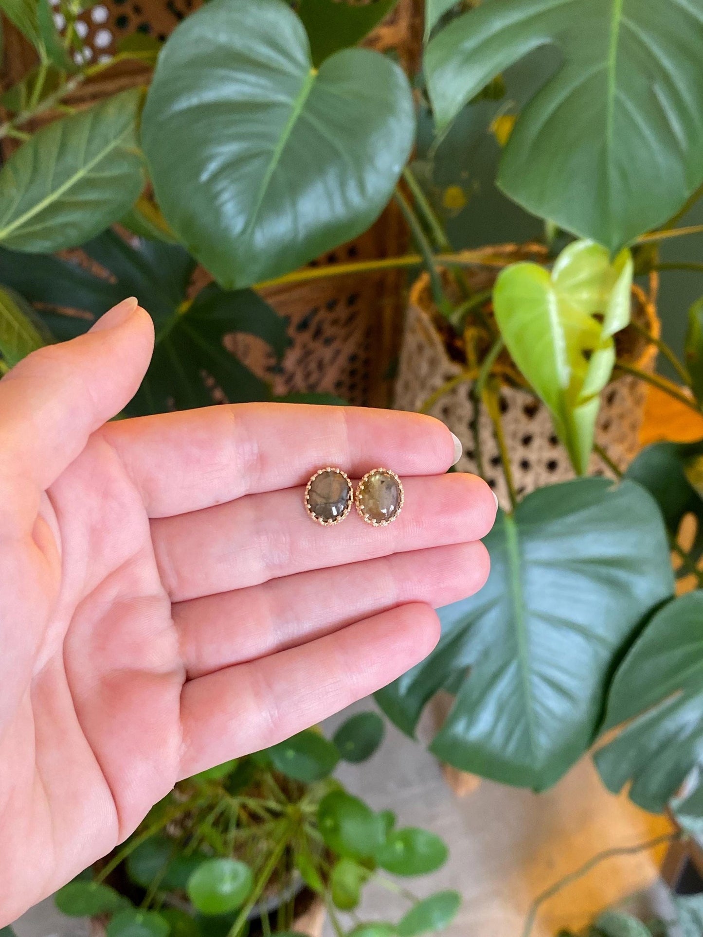 Vintage Solid 10k Yellow Gold Labradorite Stud Earrings