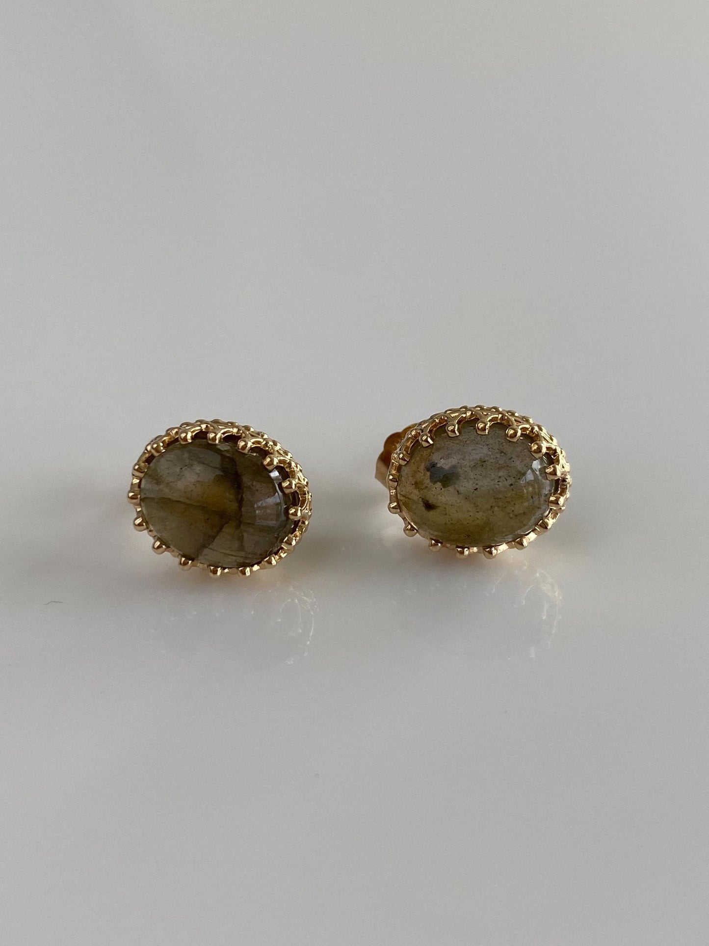 Vintage Solid 10k Yellow Gold Labradorite Stud Earrings