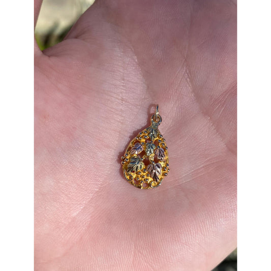 Vintage Solid 10k Black Hills Gold Grapevine Charm