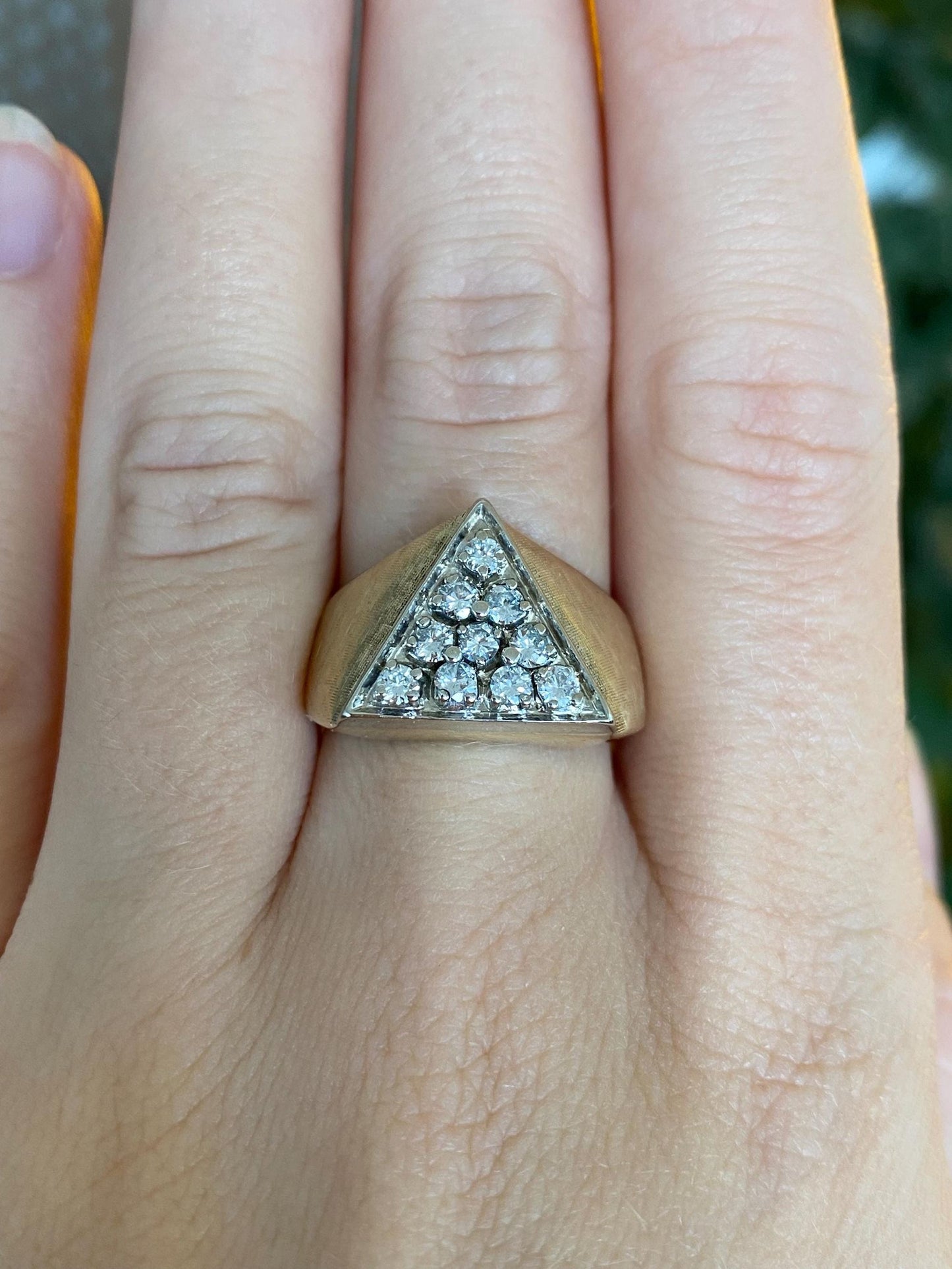 Vintage Solid 14k White & Yellow Gold Diamond Triangle Crosshatch Texture Ring - Size 8.25