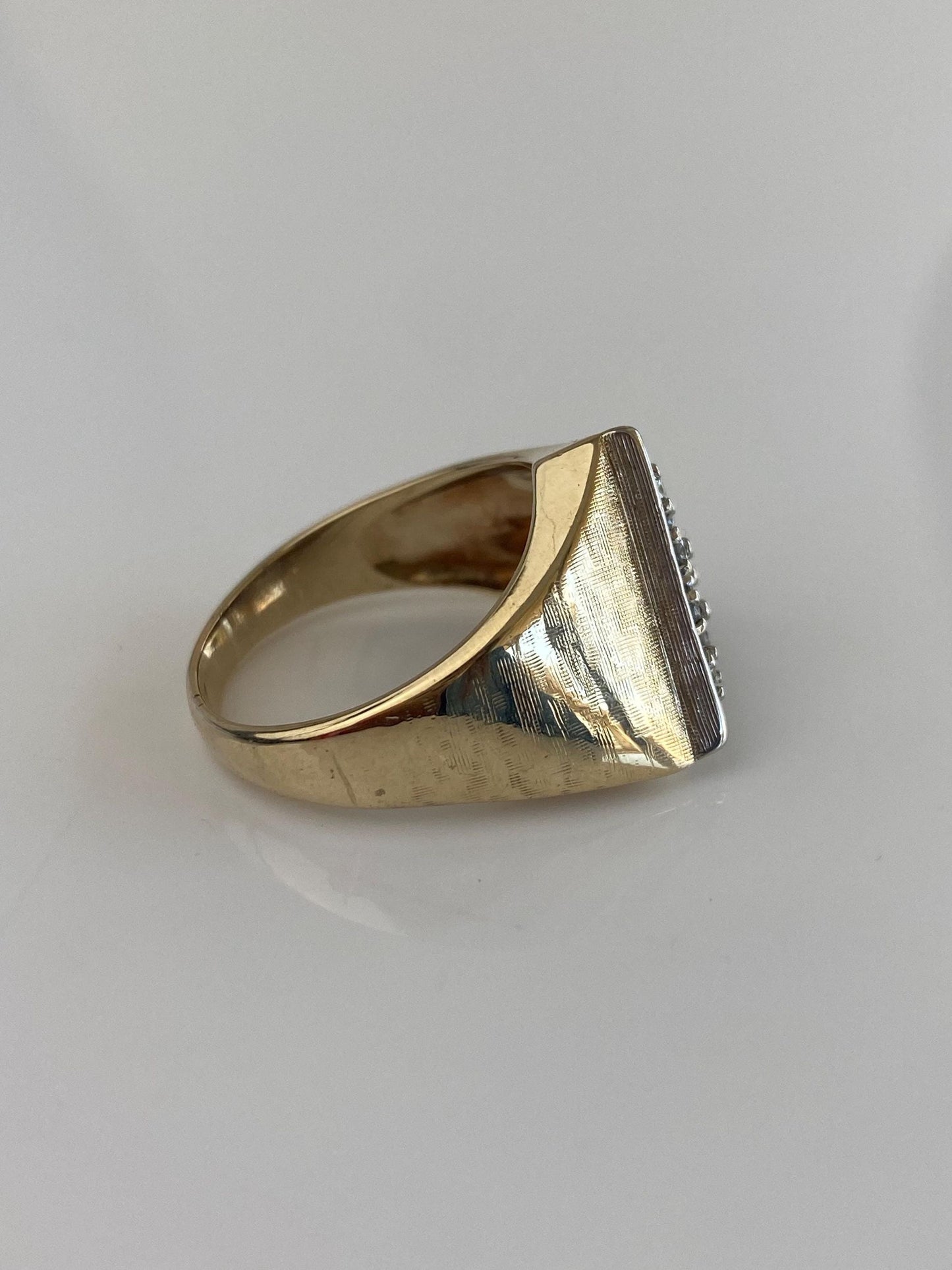 Vintage Solid 14k White & Yellow Gold Diamond Triangle Crosshatch Texture Ring - Size 8.25