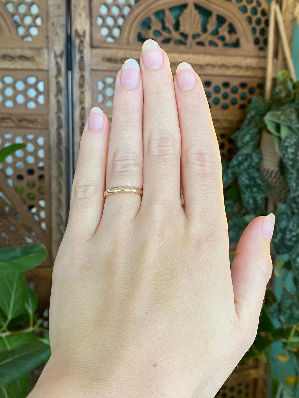 Vintage Solid 14k Yellow Gold Ring Band - Size 5.75