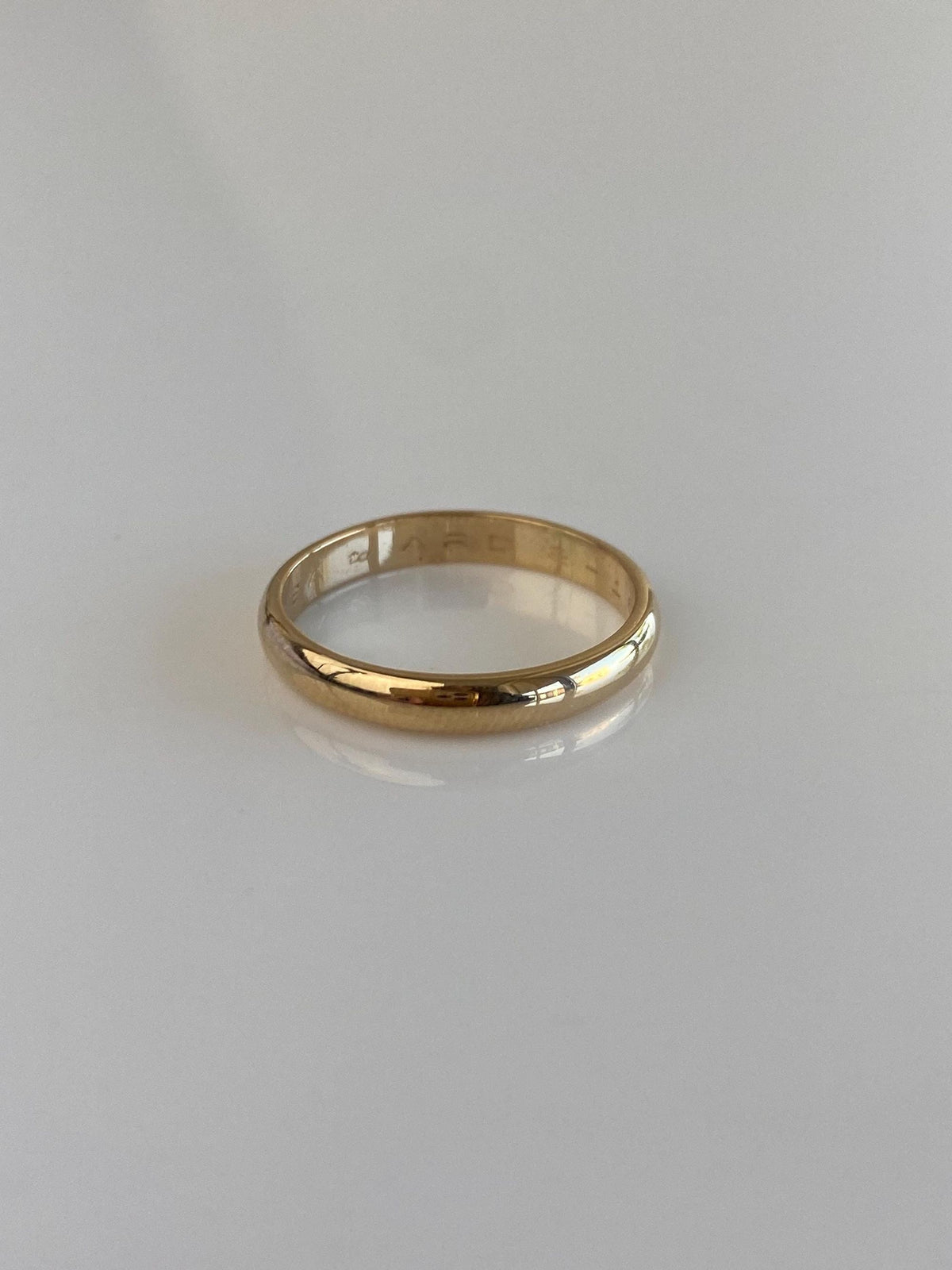 Vintage Solid 14k Yellow Gold Ring Band - Size 5.75