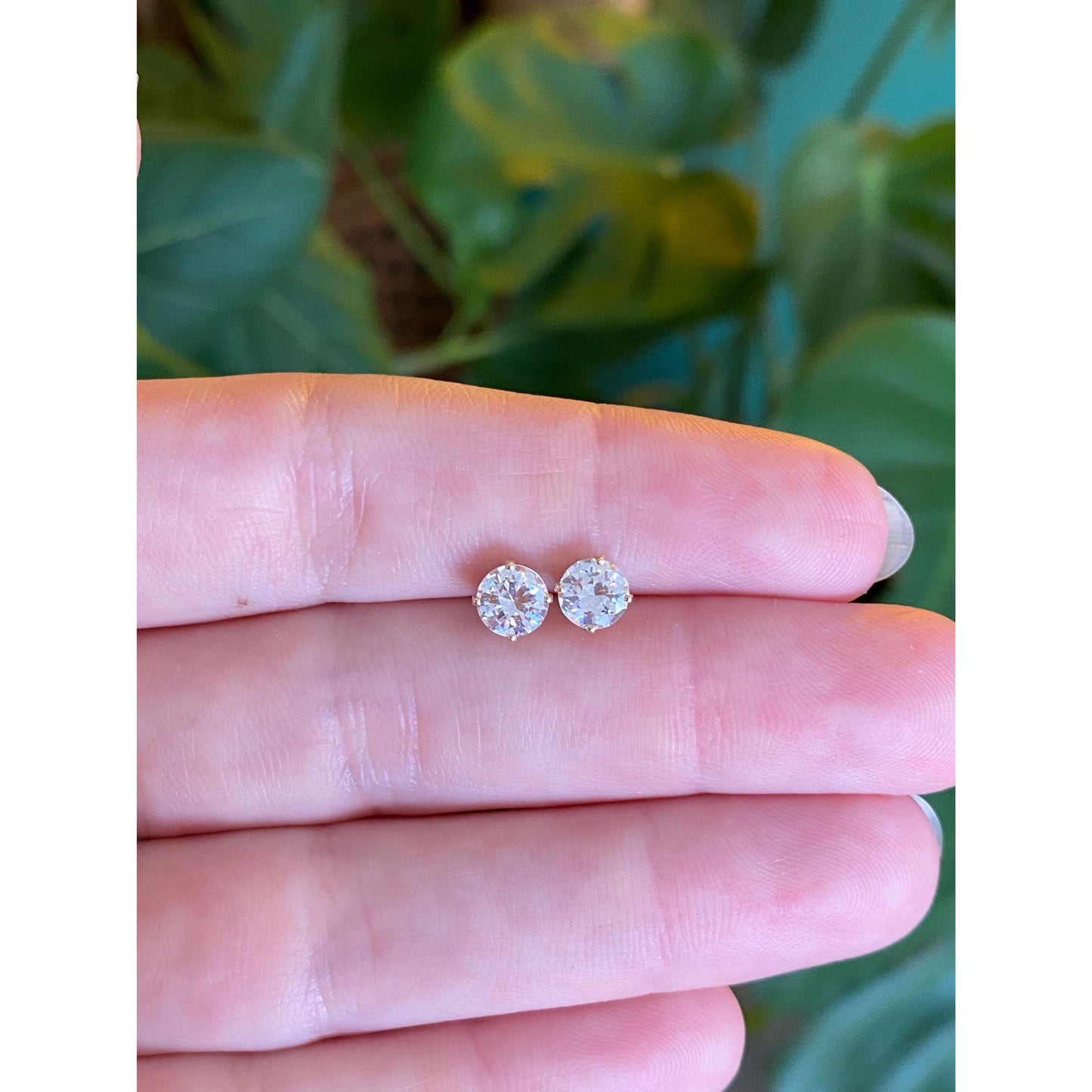 Solid 14k Yellow Gold Cubic Zirconia Stud Earrings