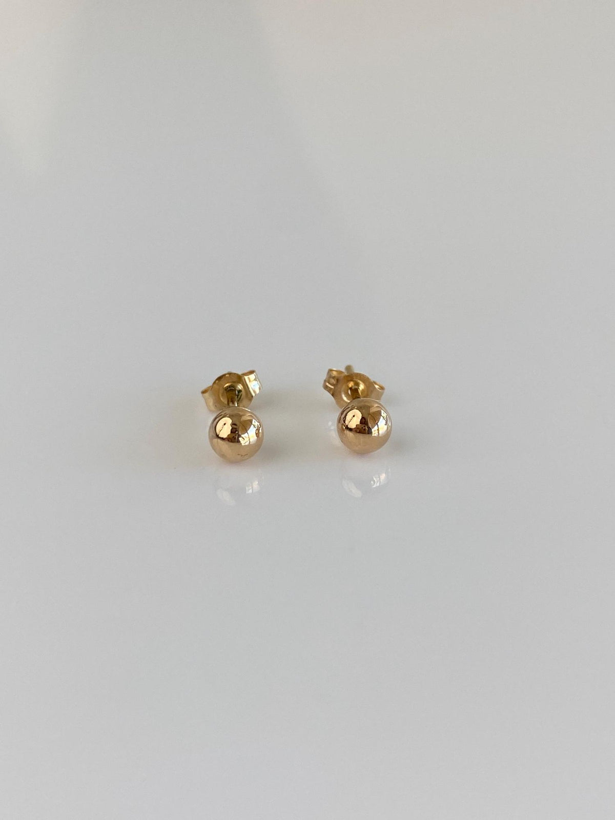Vintage 14k Yellow Gold Ball Stud Earrings