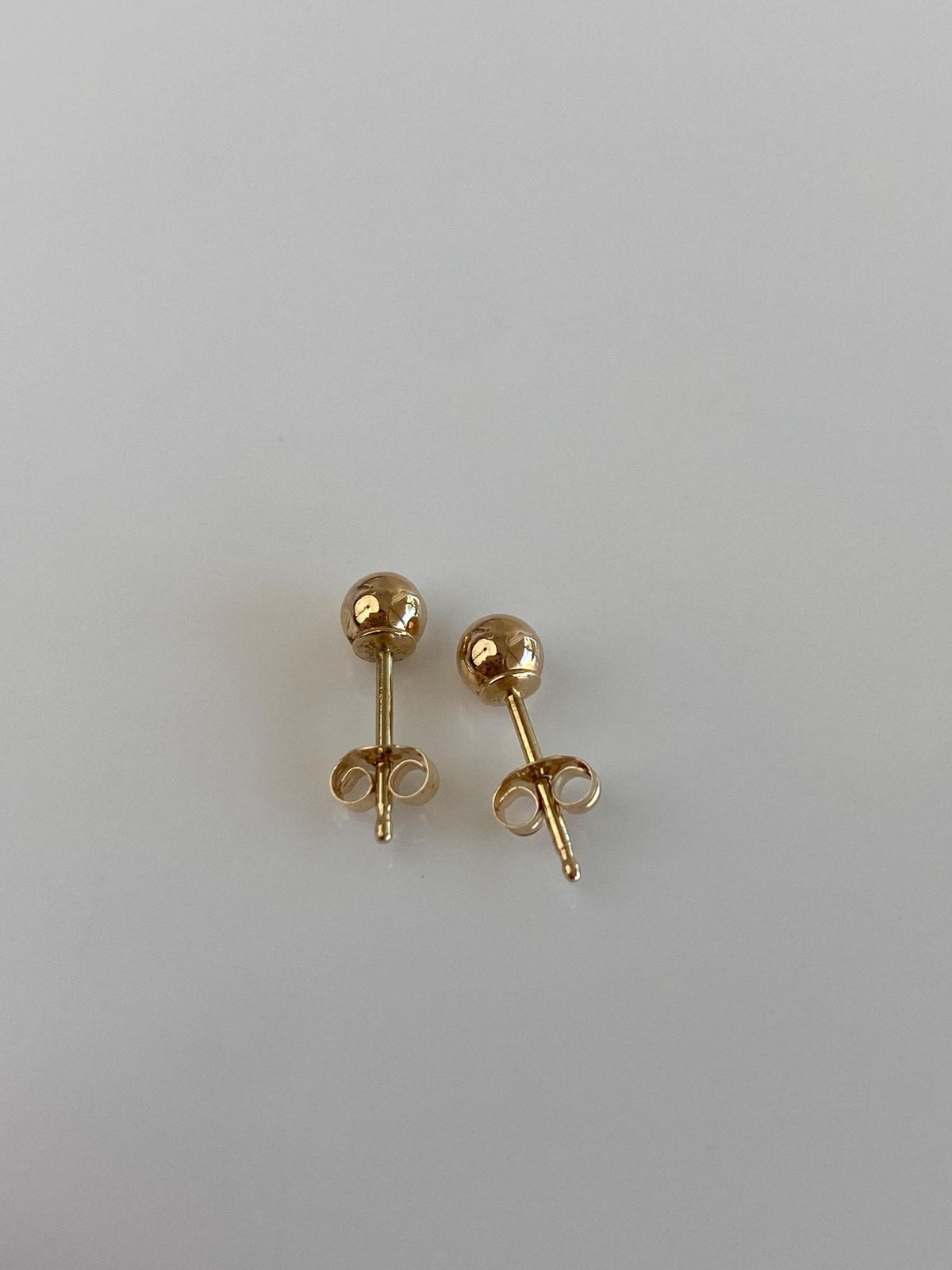Vintage 14k Yellow Gold Ball Stud Earrings