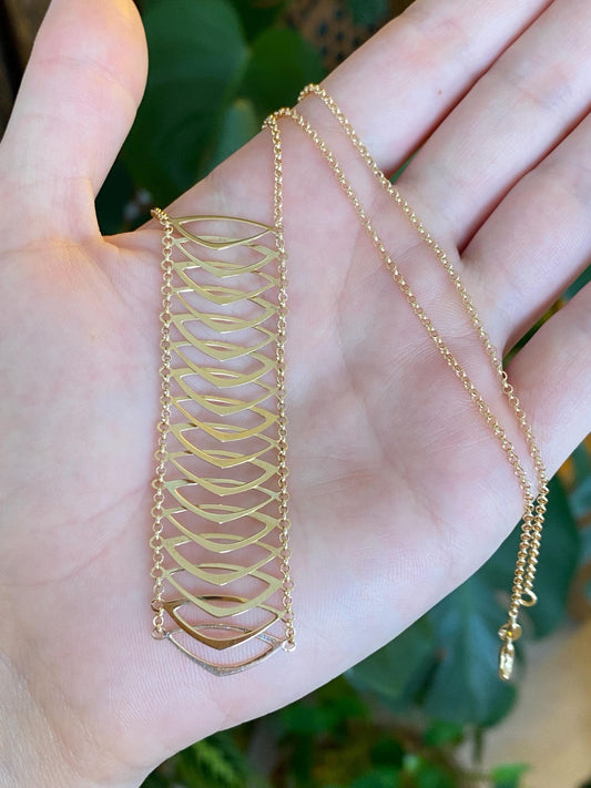 Vintage Solid 14k Yellow Gold Rolo Chain Triangles Lariat Style Necklace - 16.5 inches