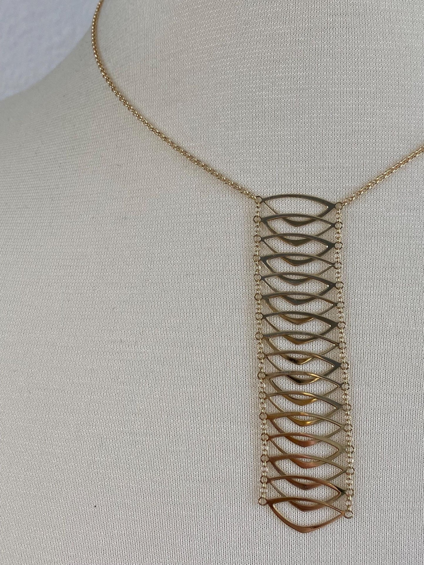 Vintage Solid 14k Yellow Gold Rolo Chain Triangles Lariat Style Necklace - 16.5 inches
