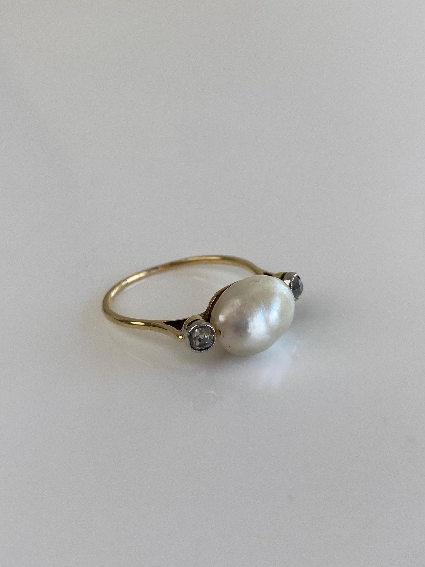 Vintage Solid 14k Yellow Gold Old Mine Cut Diamond Pearl Ring - Size 7
