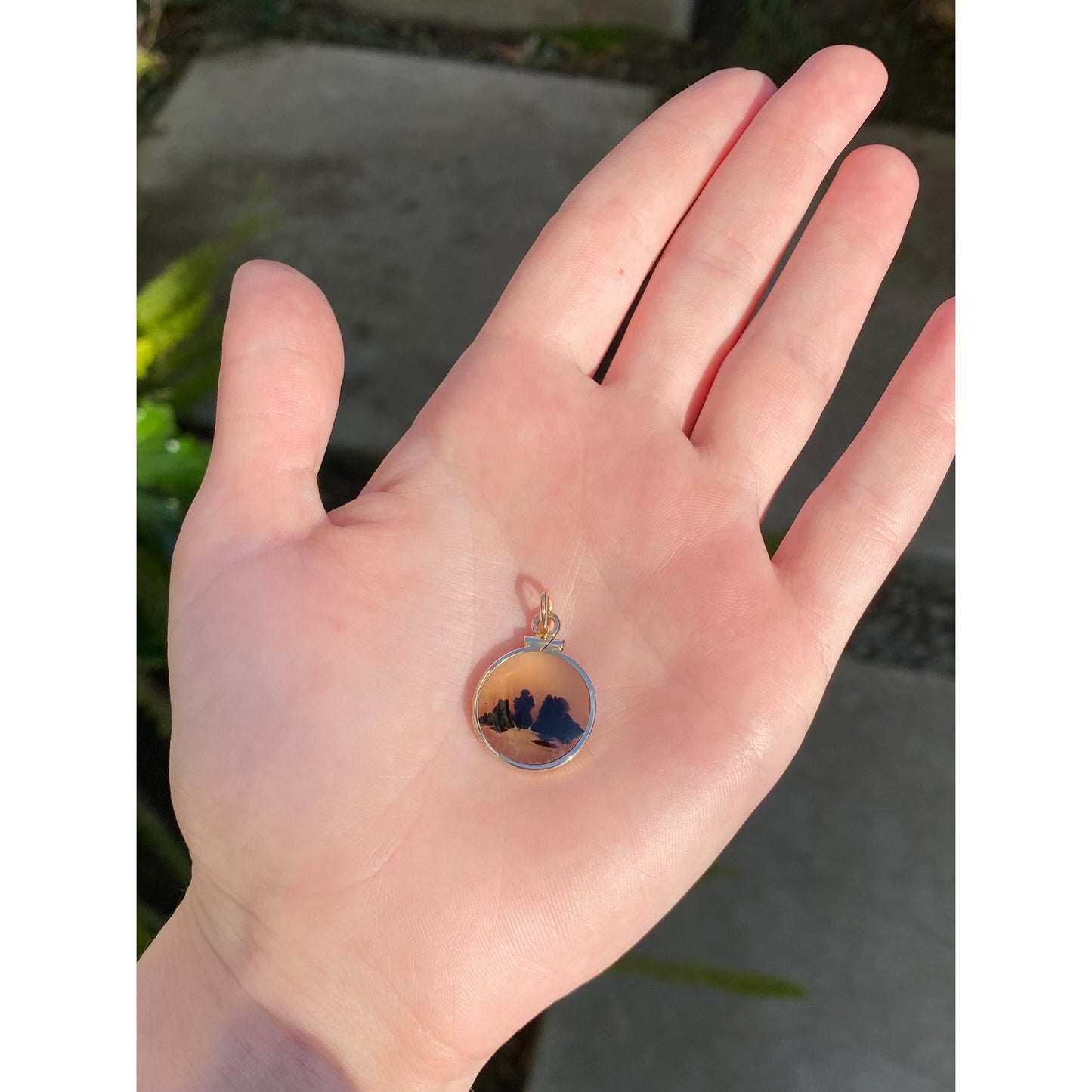 Vintage Solid 14k Yellow Gold Dendritic Agate Charm