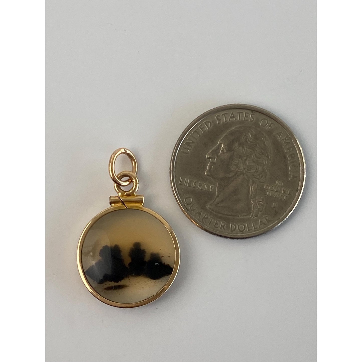 Vintage Solid 14k Yellow Gold Dendritic Agate Charm