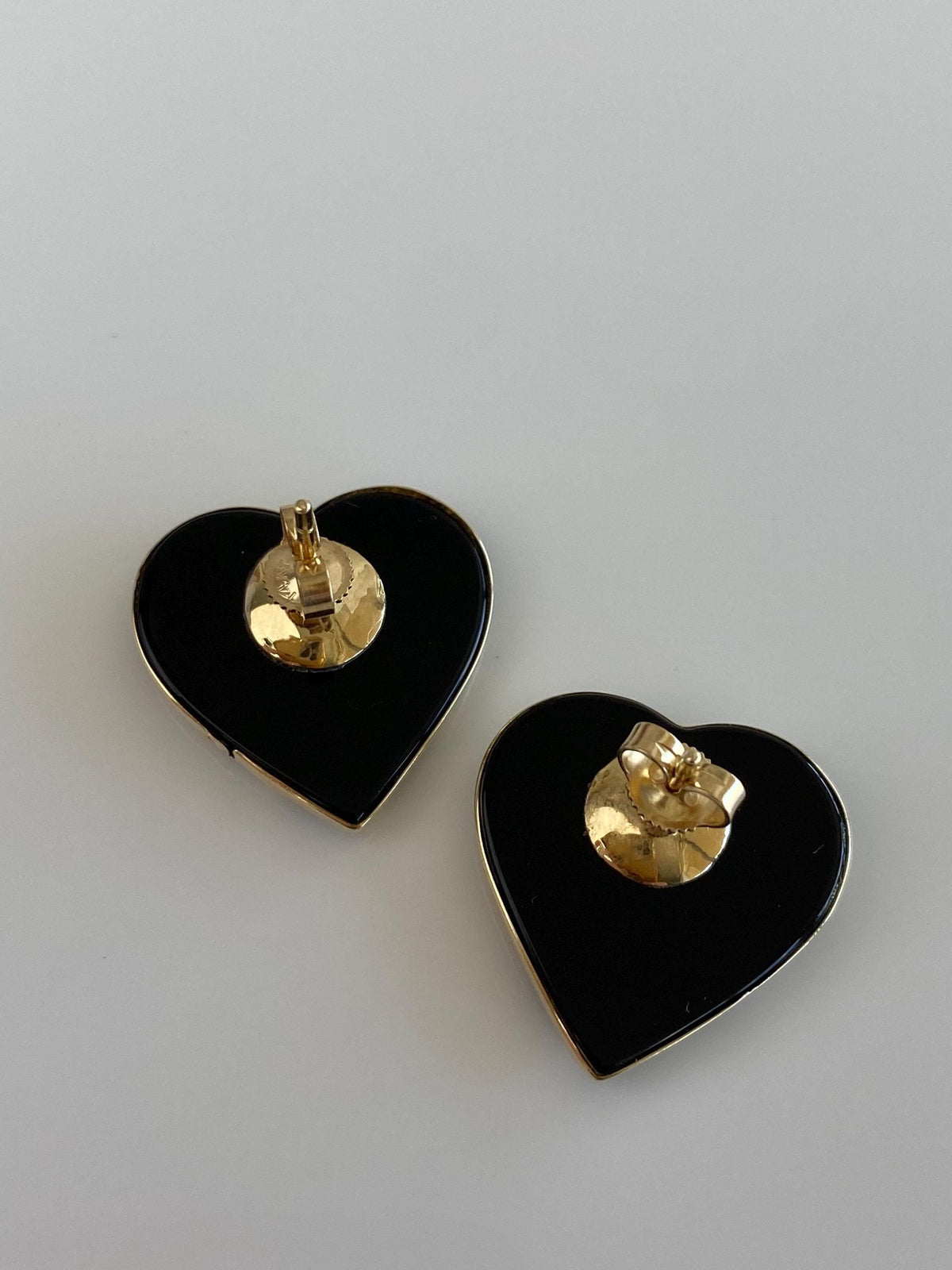 Vintage Solid 14k Yellow Gold Black Onyx Heart Floral Overlay Drop Earrings