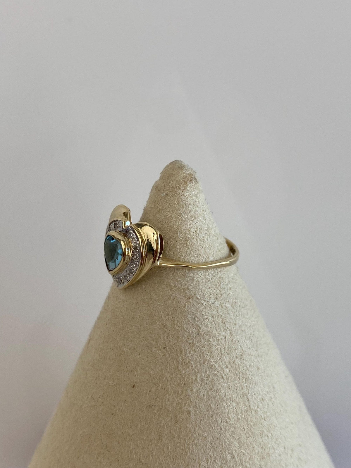 Vintage Solid 14k White & Yellow Gold Topaz Diamond Halo Heart Ring - Size 5
